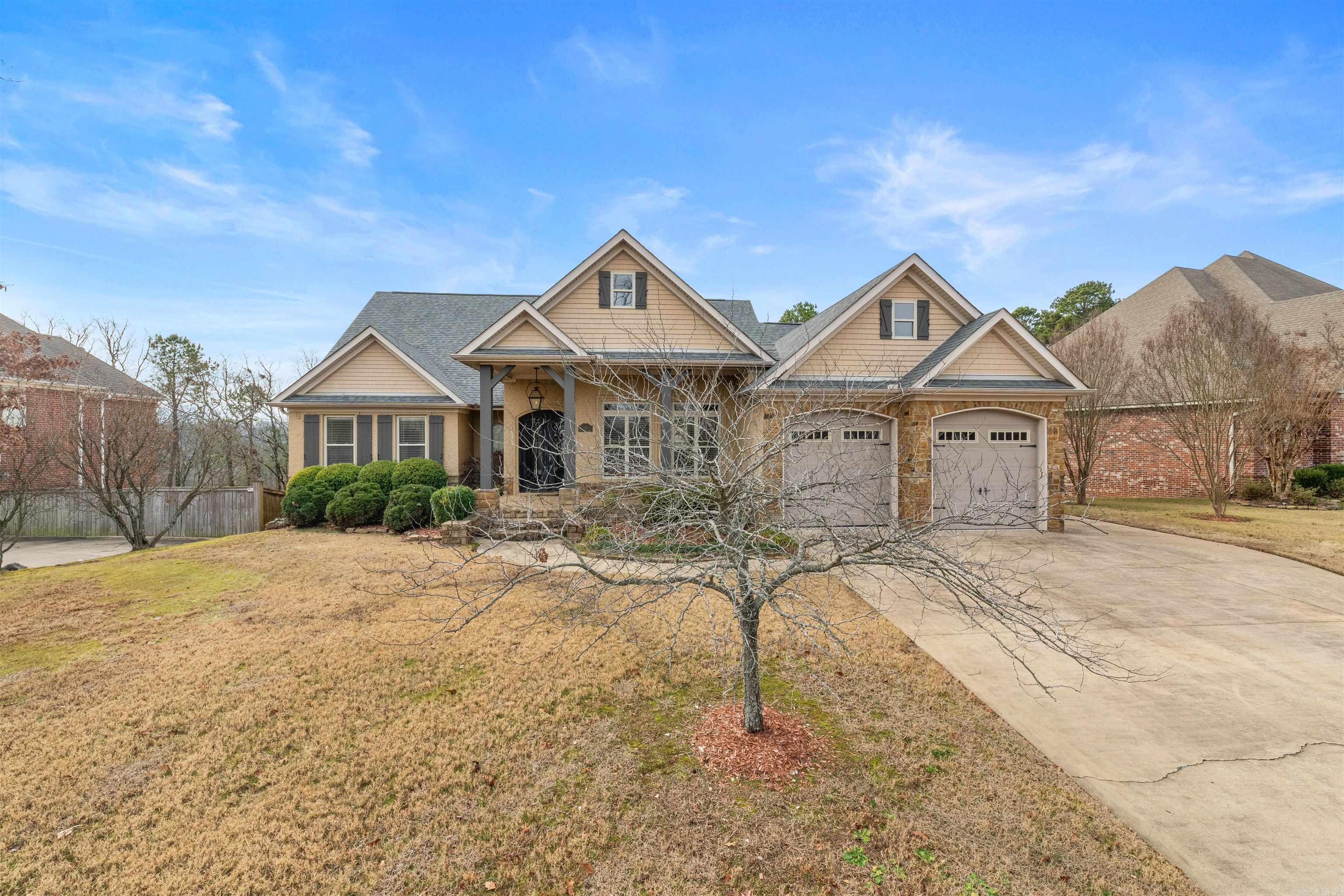 WOODLANDS EDGE - Residential