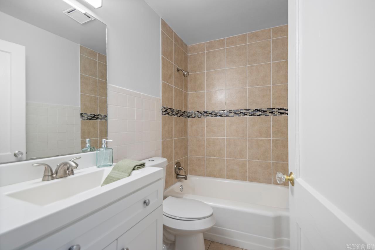 LASKERS - Residential