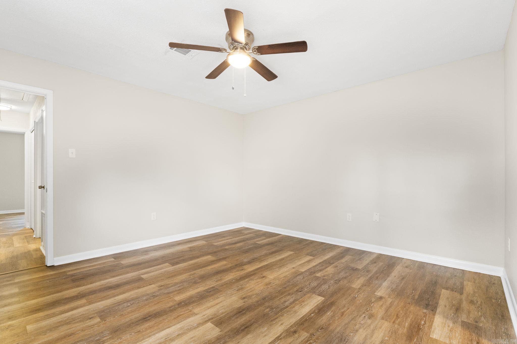 OAK FORREST - Residential