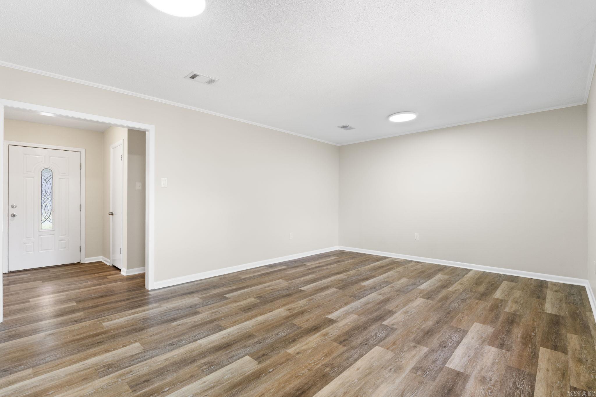OAK FORREST - Residential