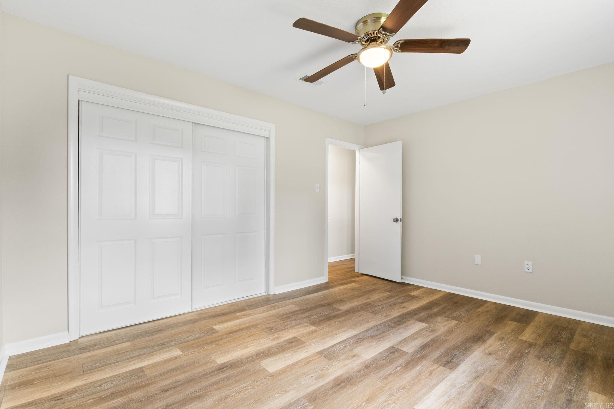 OAK FORREST - Residential
