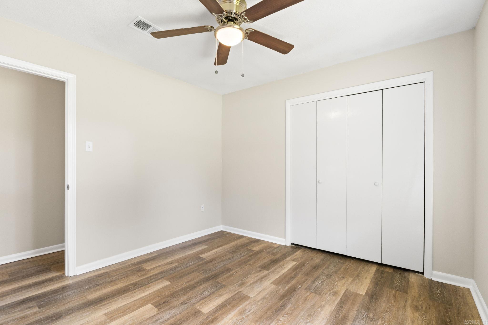 OAK FORREST - Residential