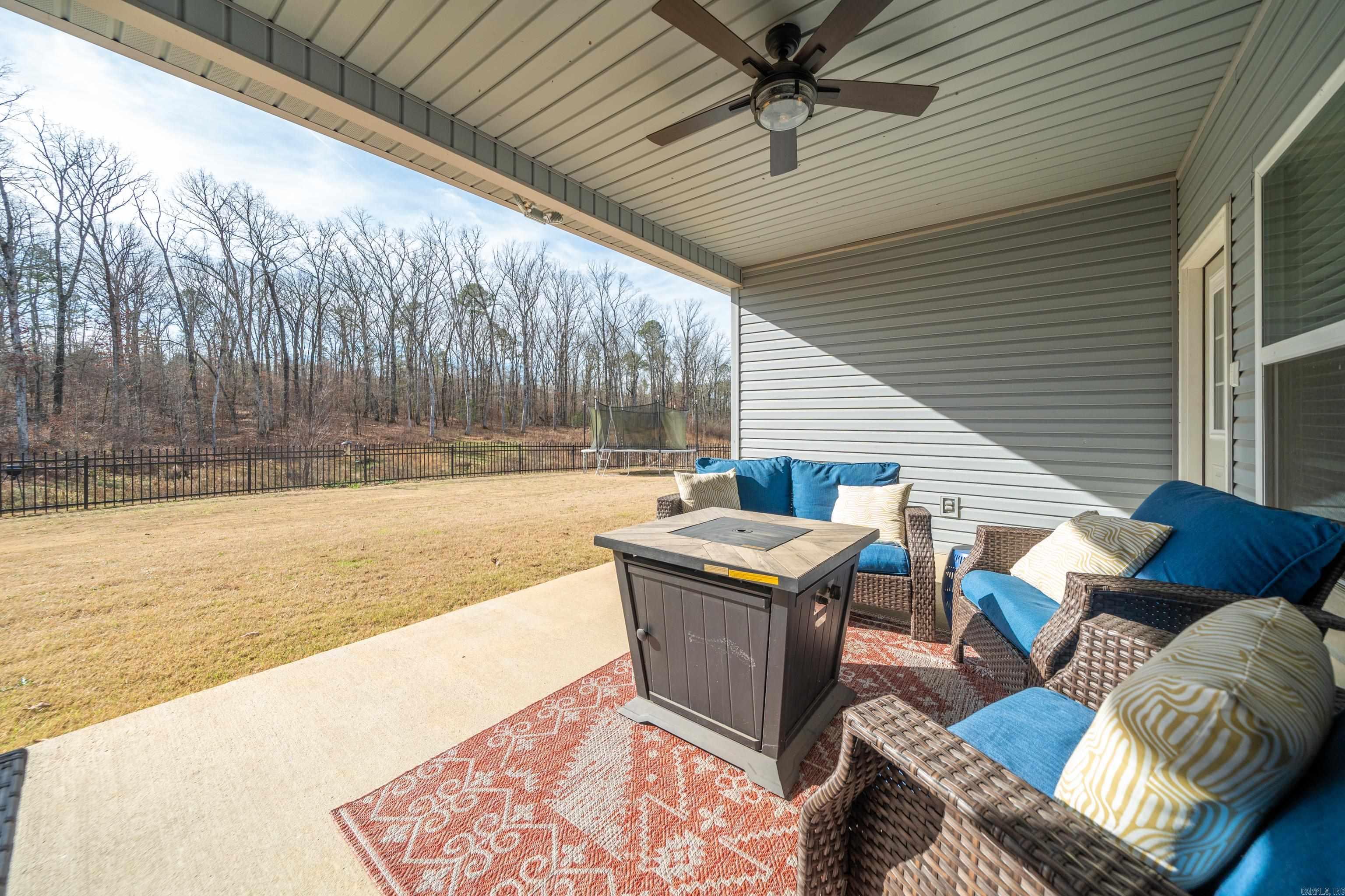 WOODLAWN PARK - Residential