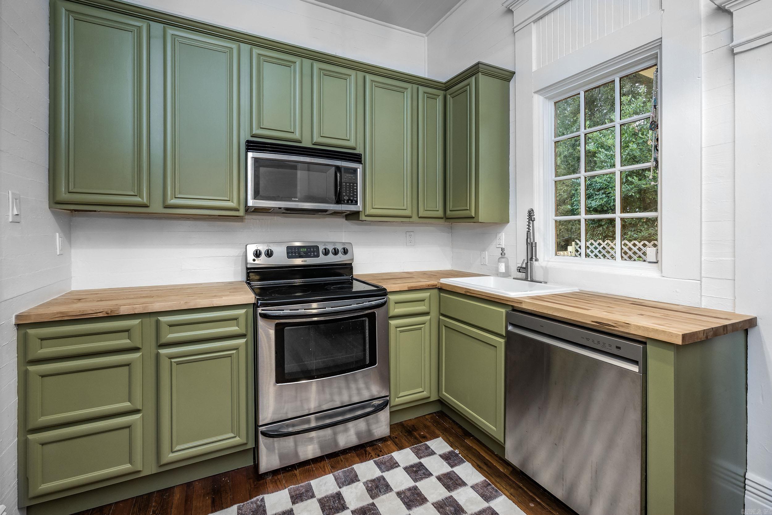 GIBBS E W - Residential