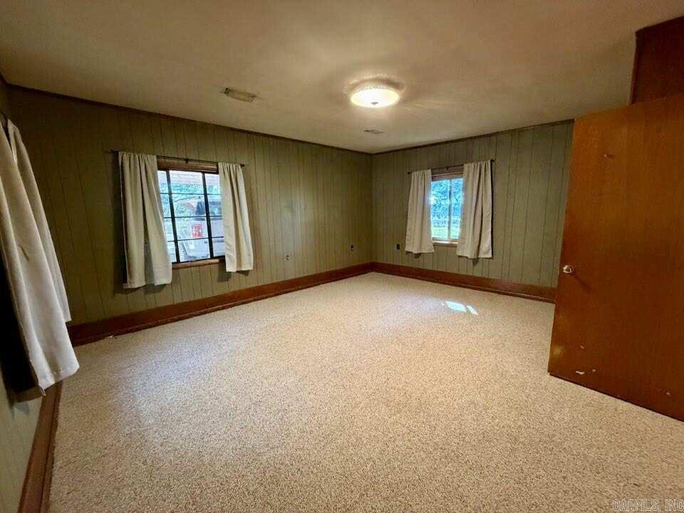 ROBERTS-FLANAGIN - Residential