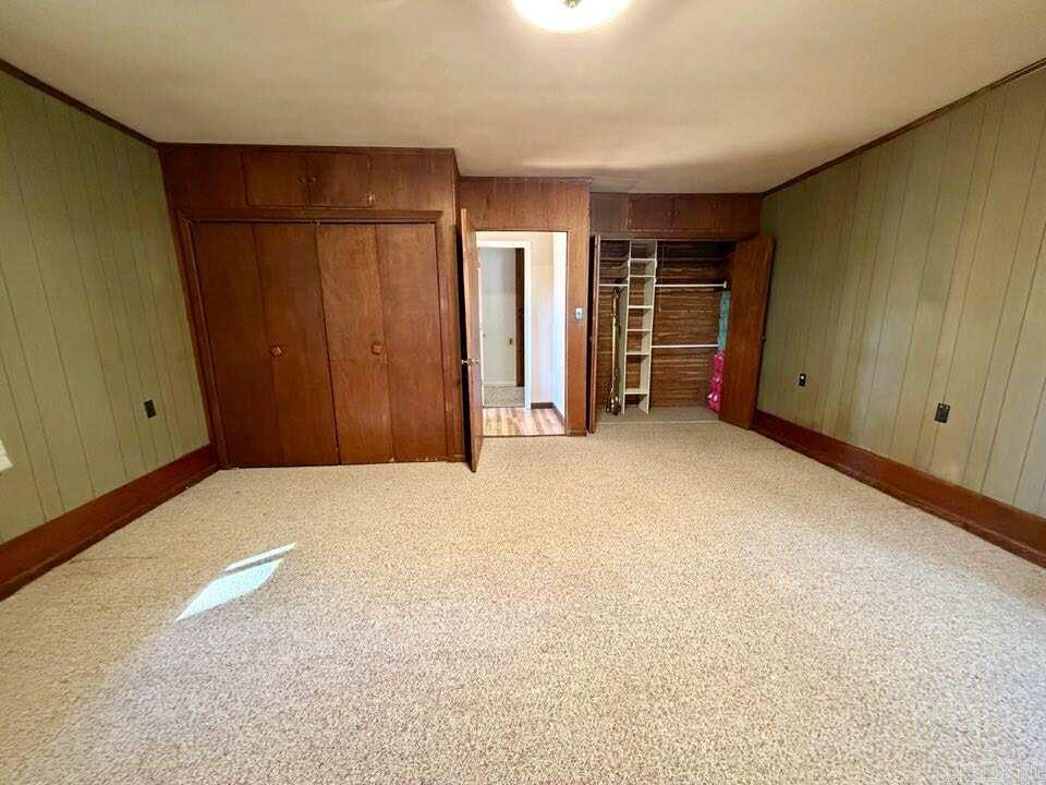 ROBERTS-FLANAGIN - Residential