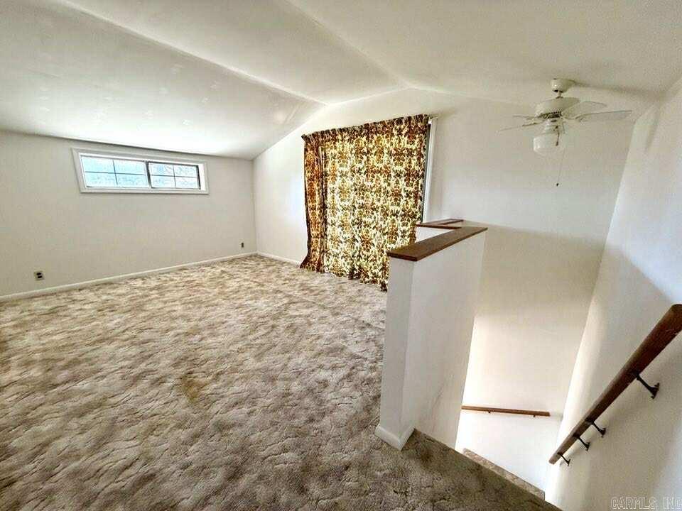 ROBERTS-FLANAGIN - Residential