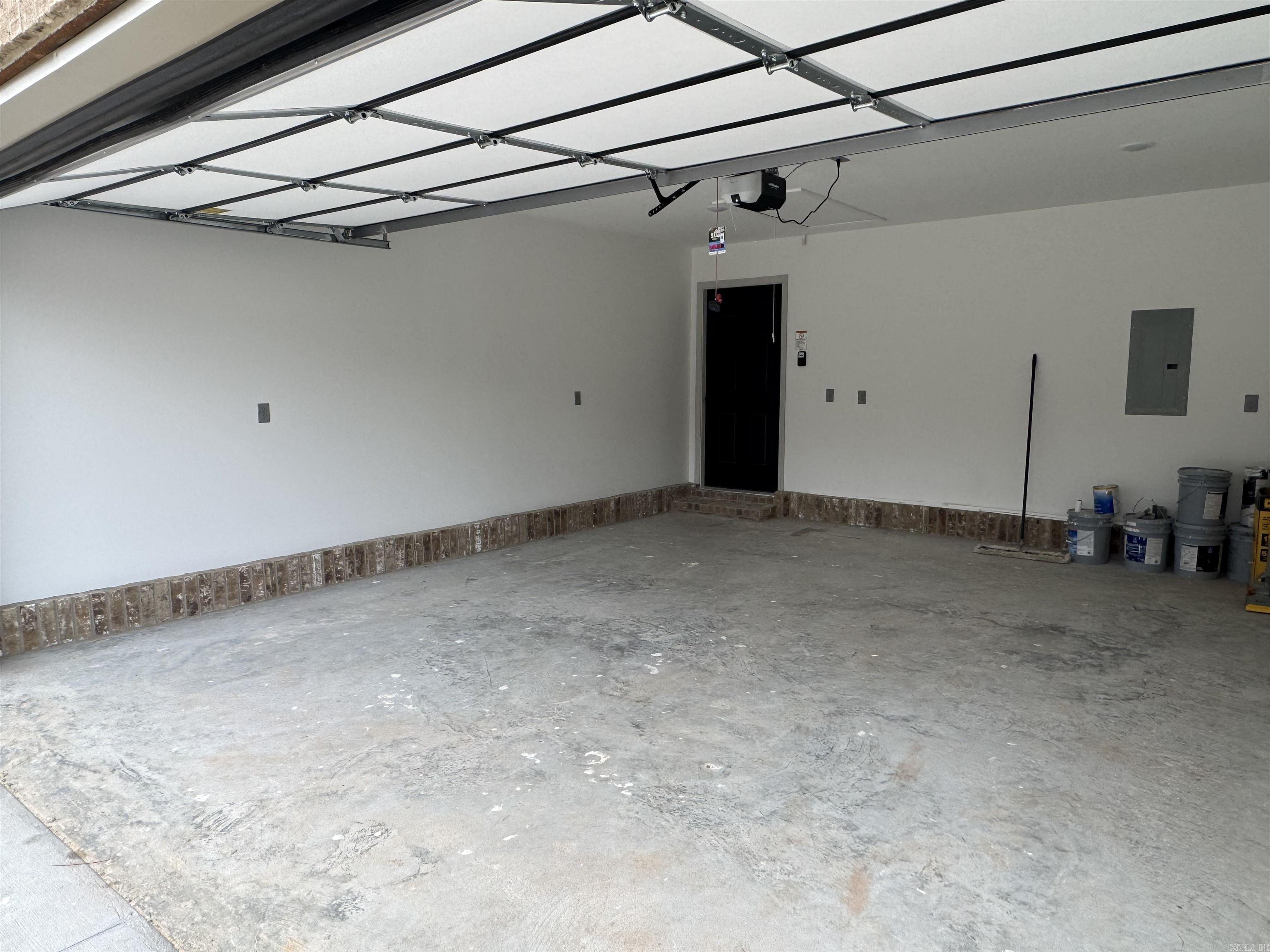 HILLVIEW ACRES - Residential