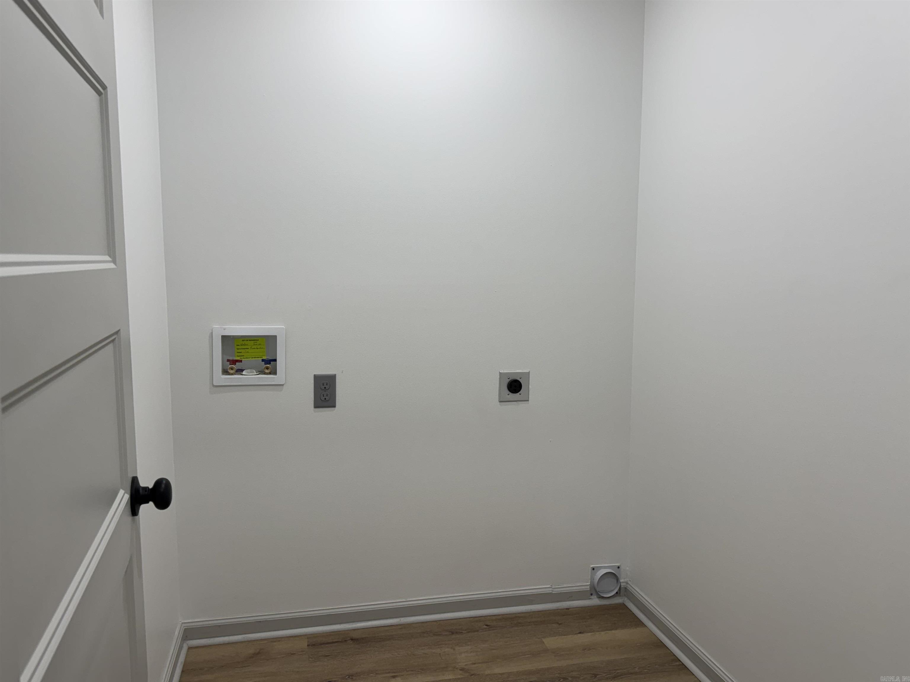 HILLVIEW ACRES - Residential