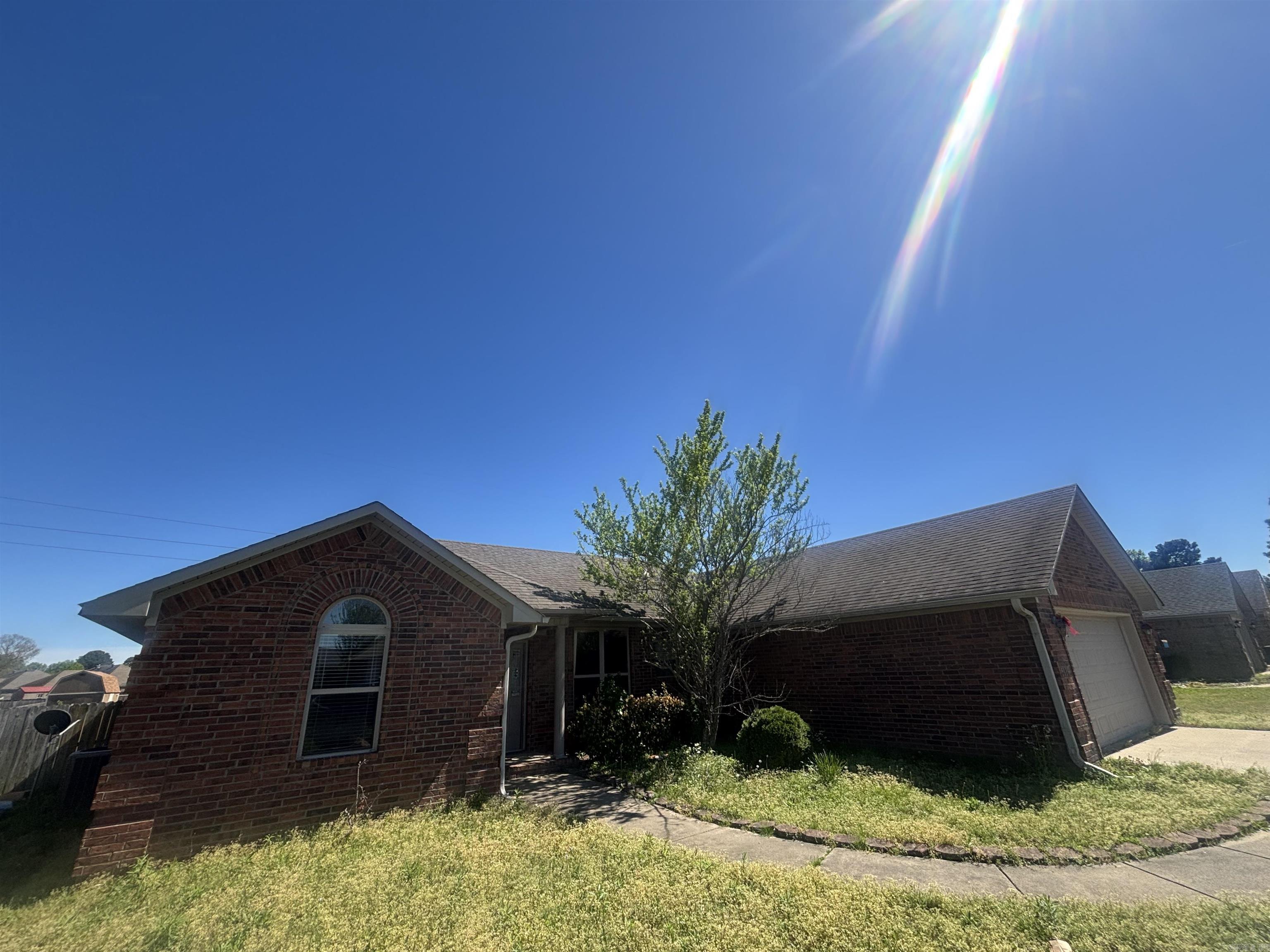 JAXON TERRACE - Residential