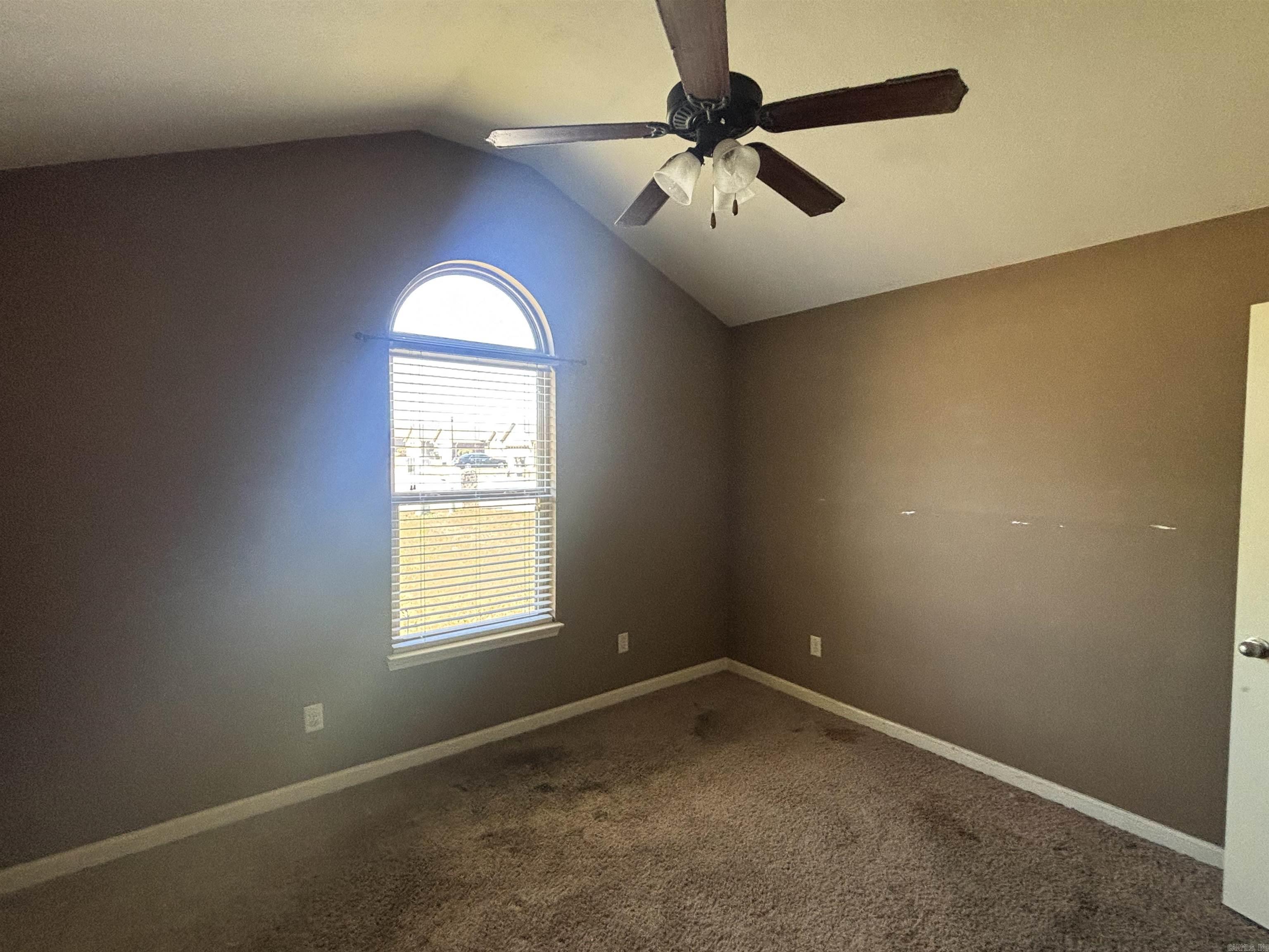 JAXON TERRACE - Residential