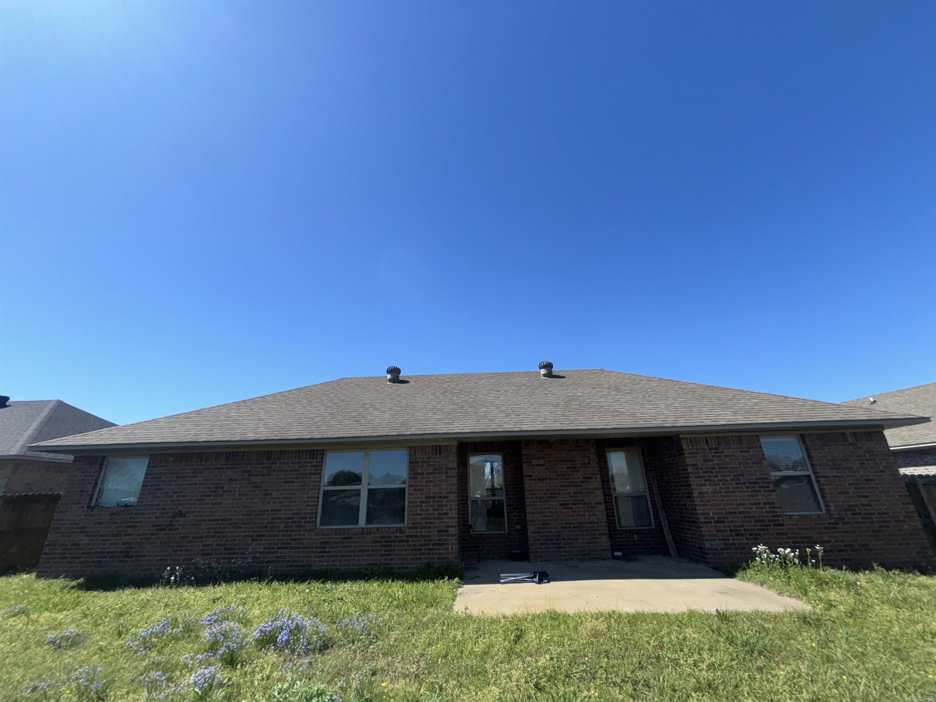 JAXON TERRACE - Residential