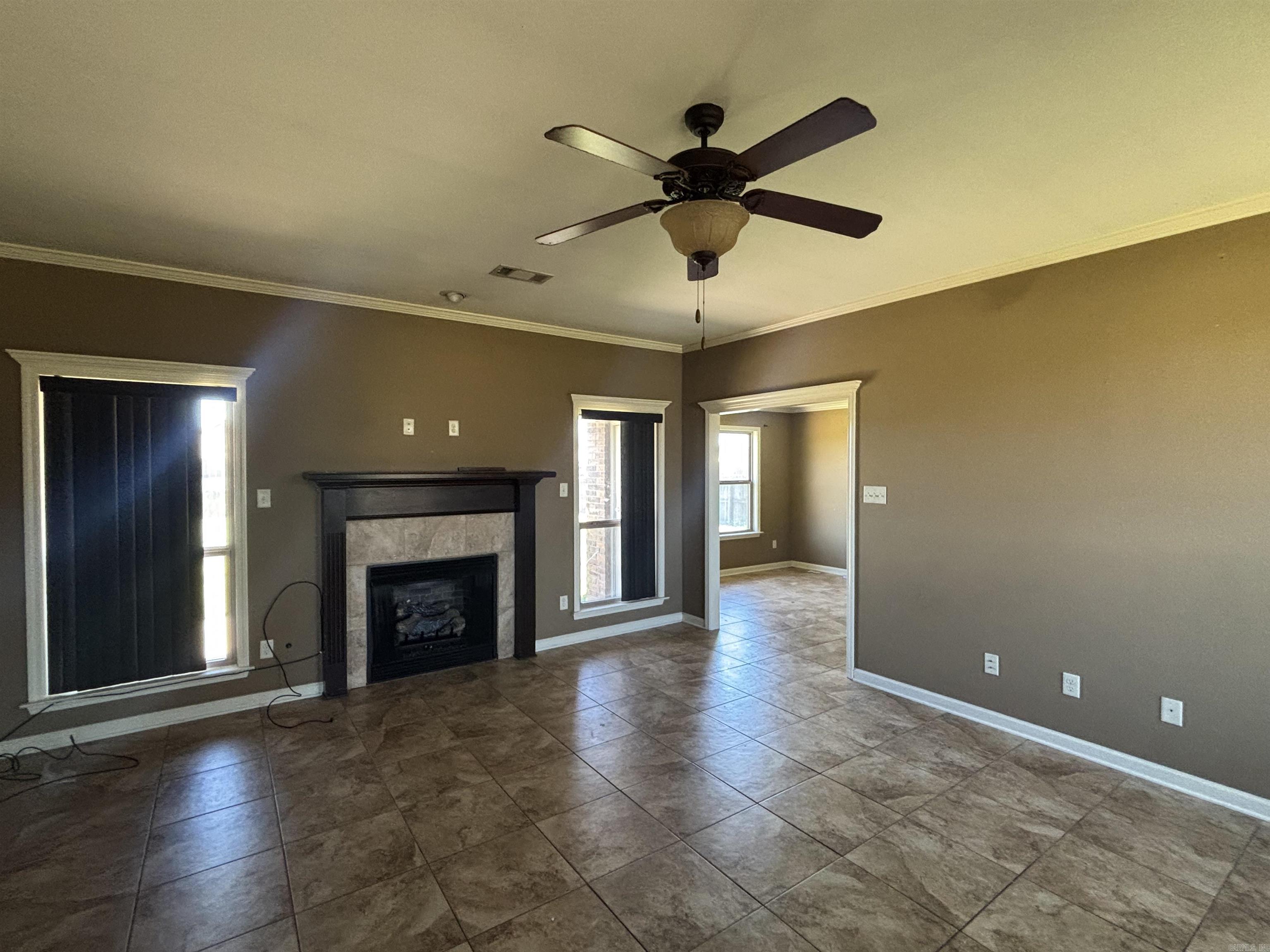 JAXON TERRACE - Residential