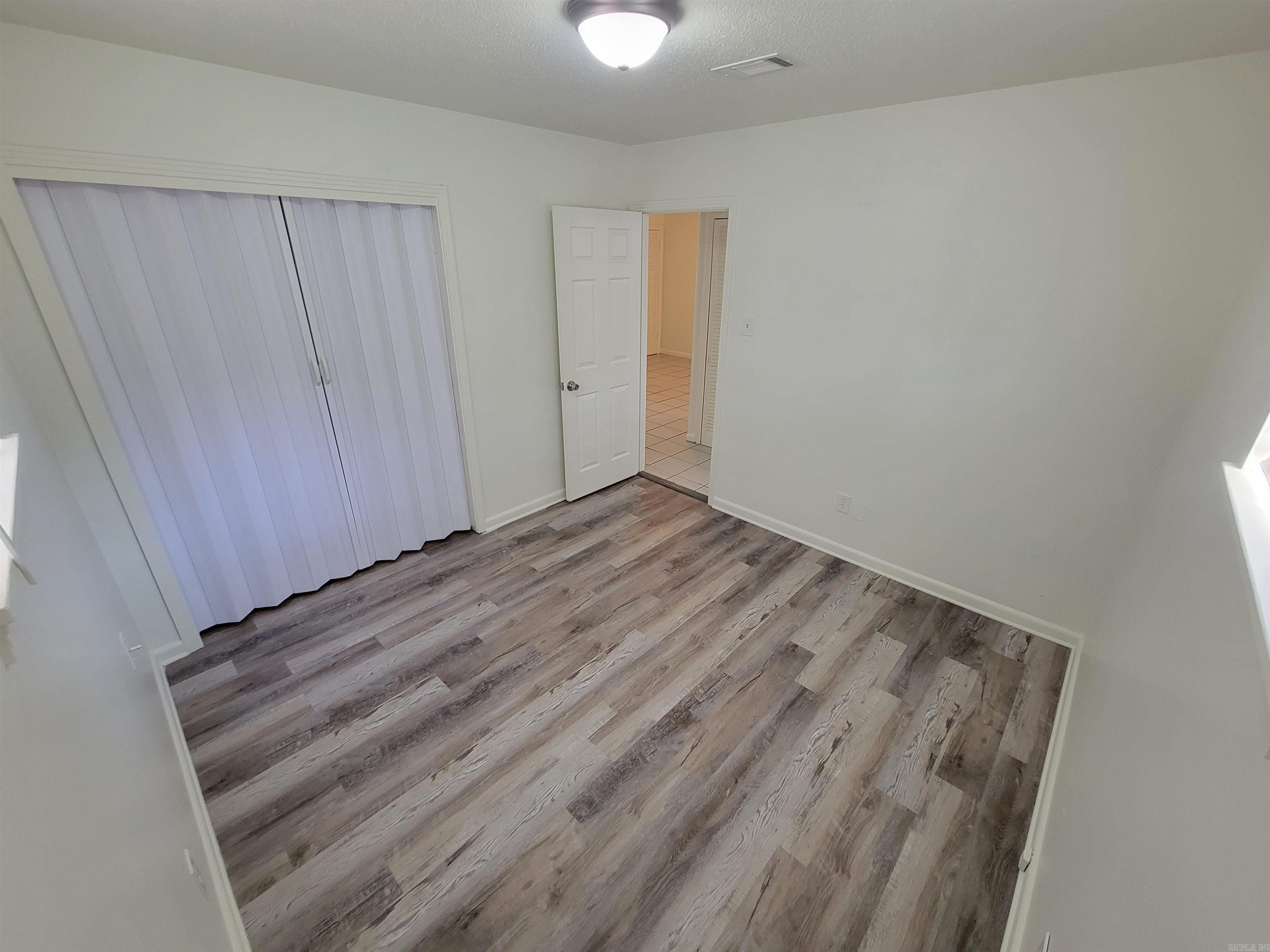 Reyer-Unrecorded - Residential Lease