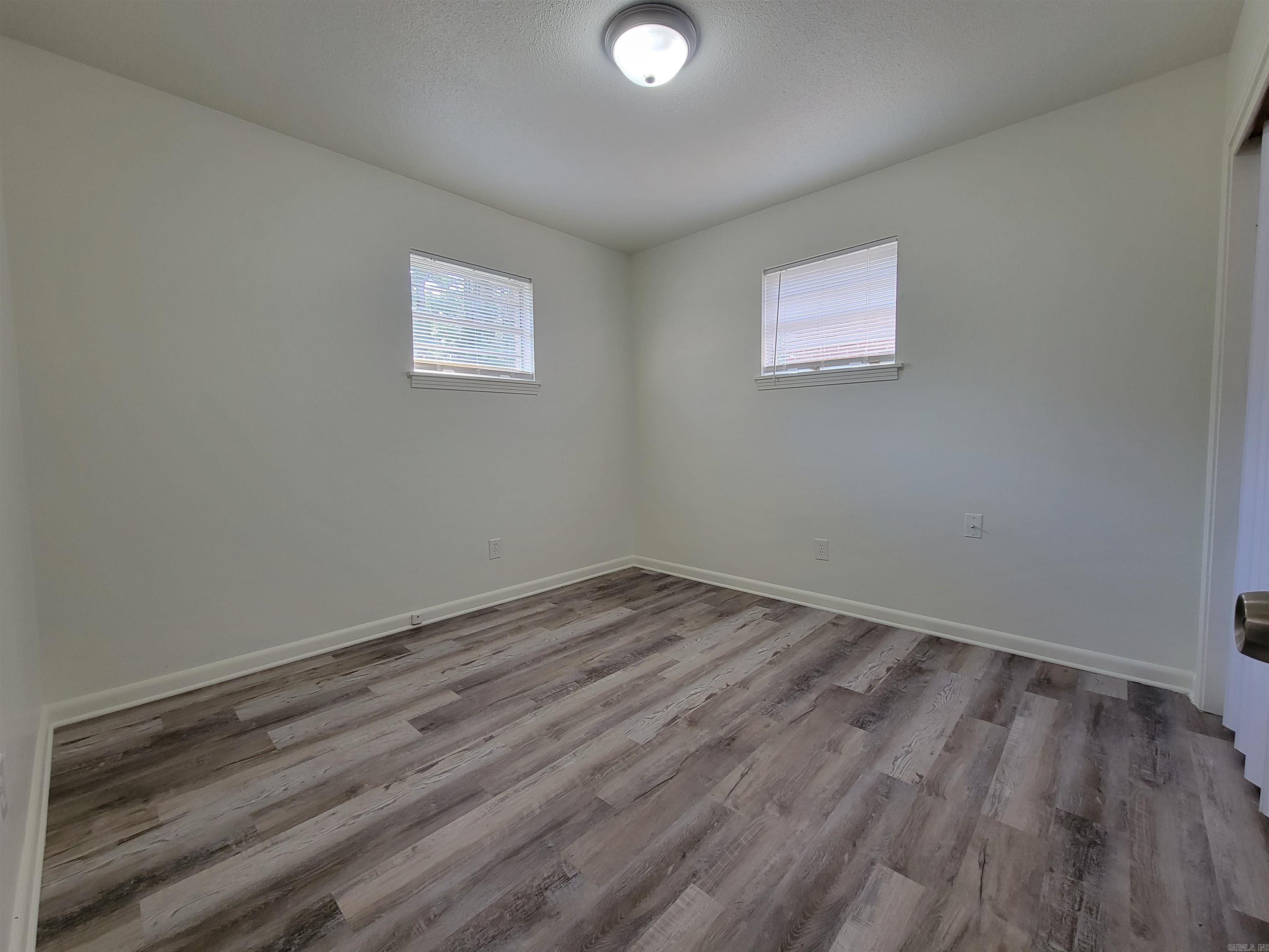 Reyer-Unrecorded - Residential Lease