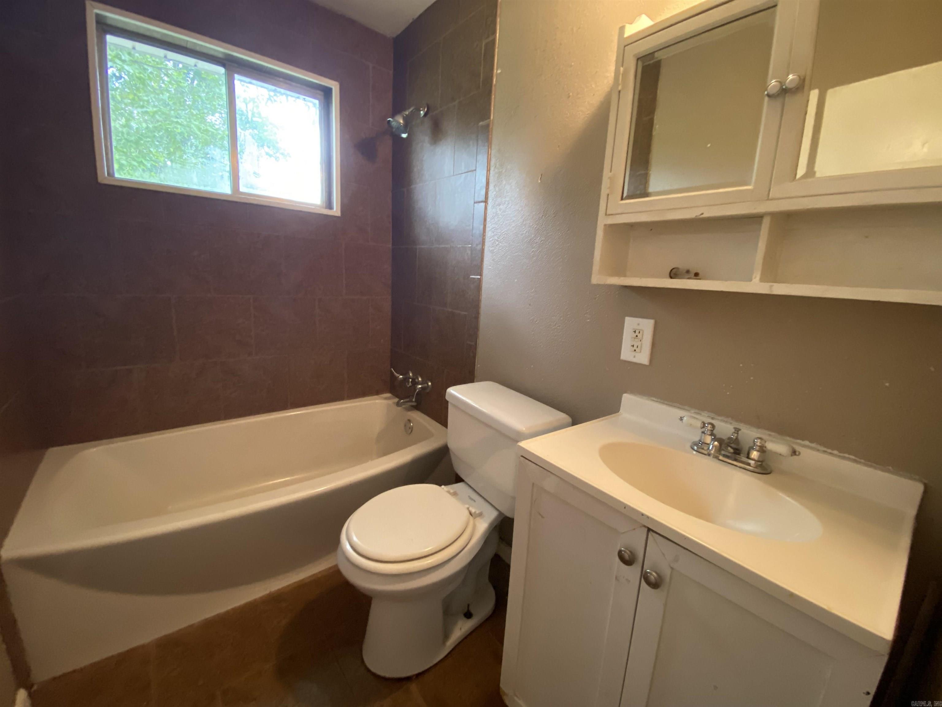 Sims 1st - Residential