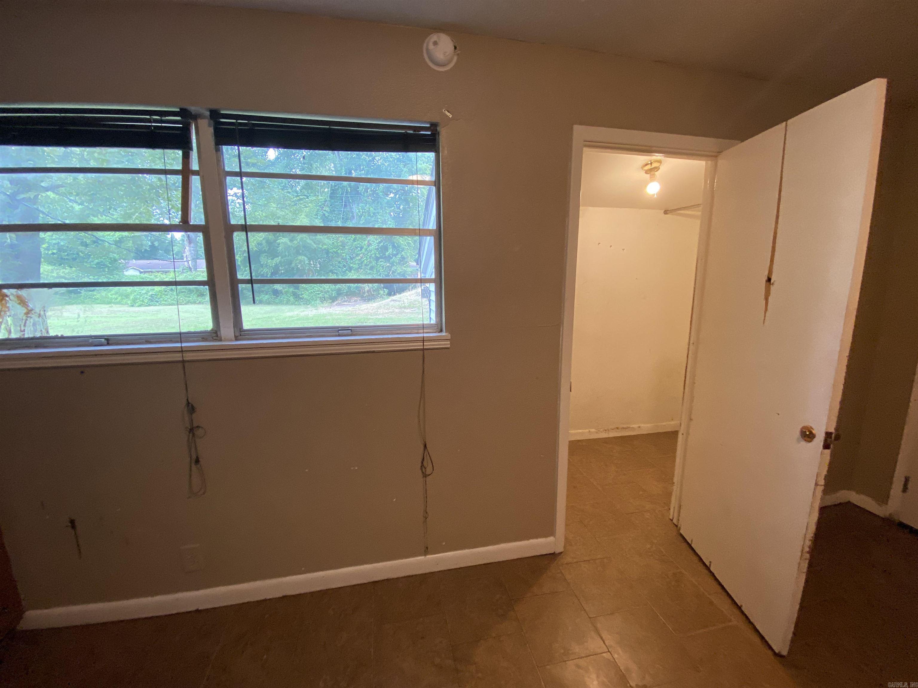 Sims 1st - Residential