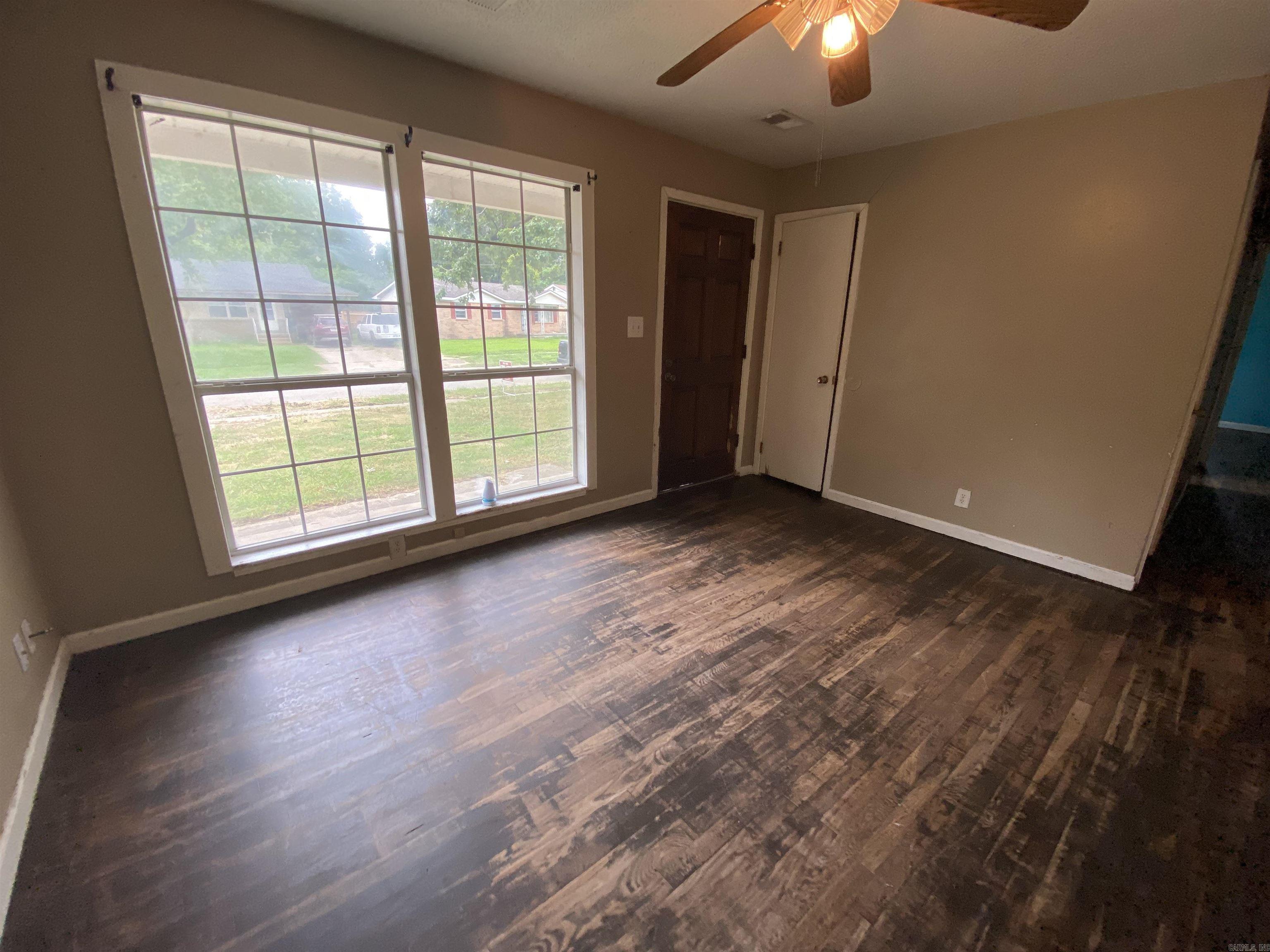 Sims 1st - Residential