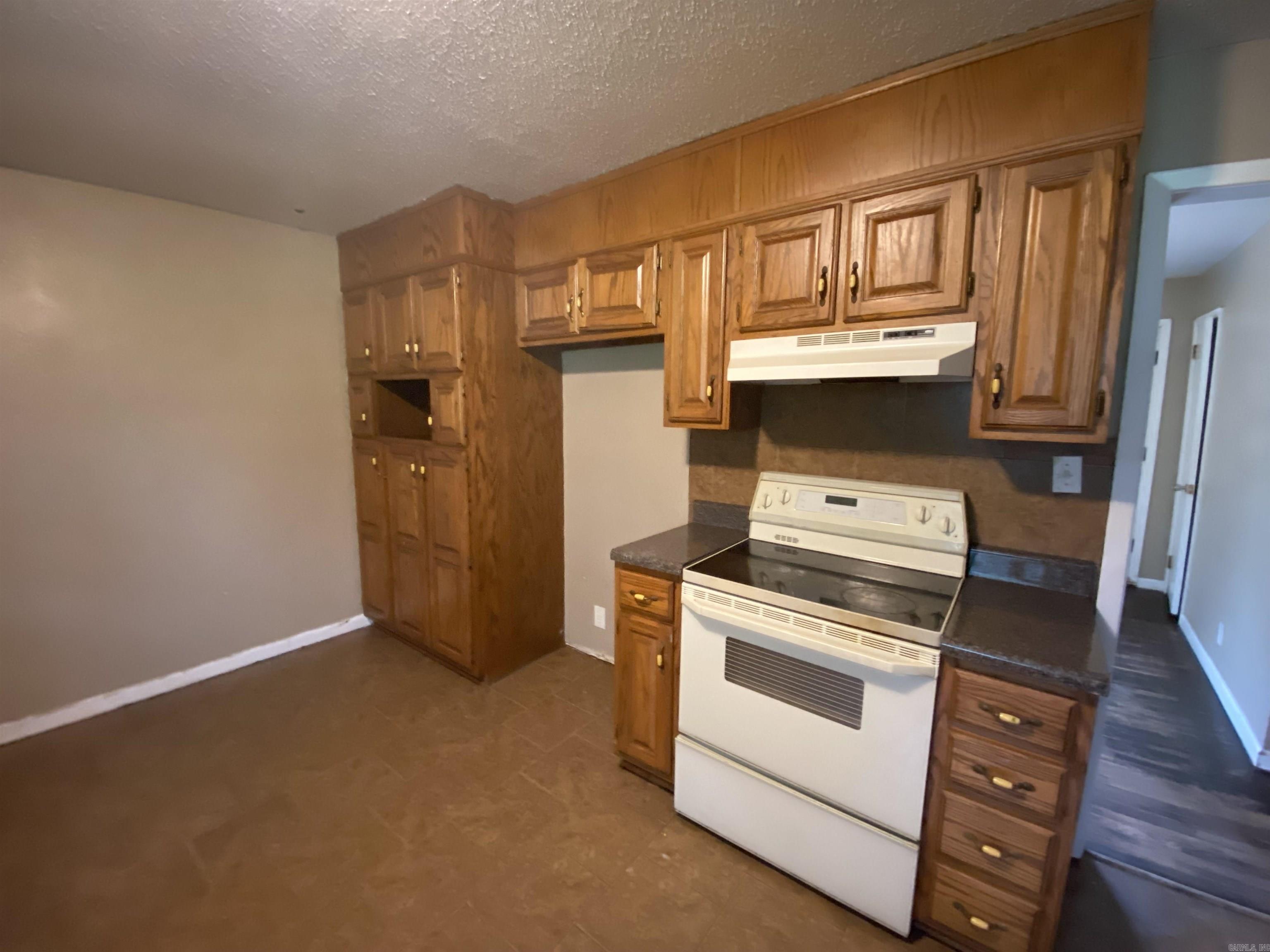 Sims 1st - Residential