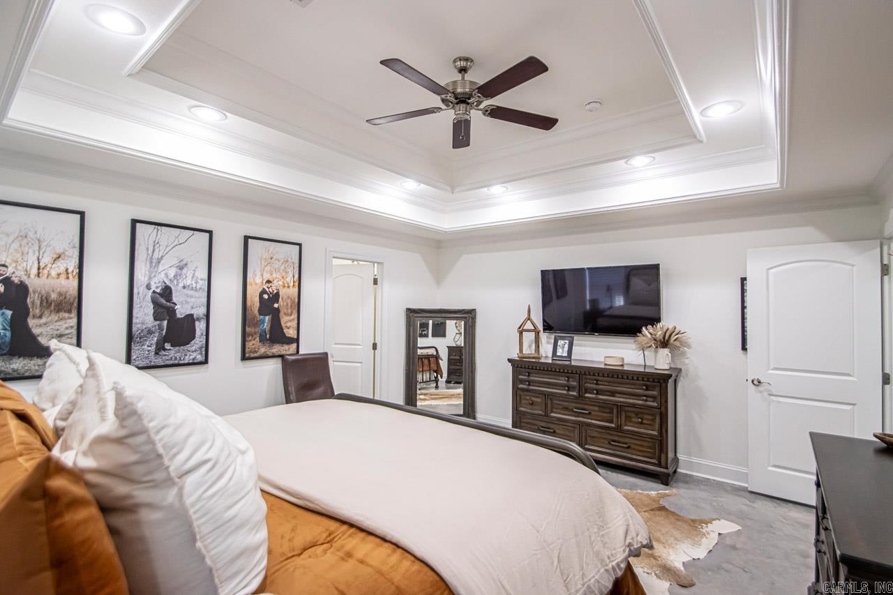 COUNTRY CLUB OF ARK THE - Residential