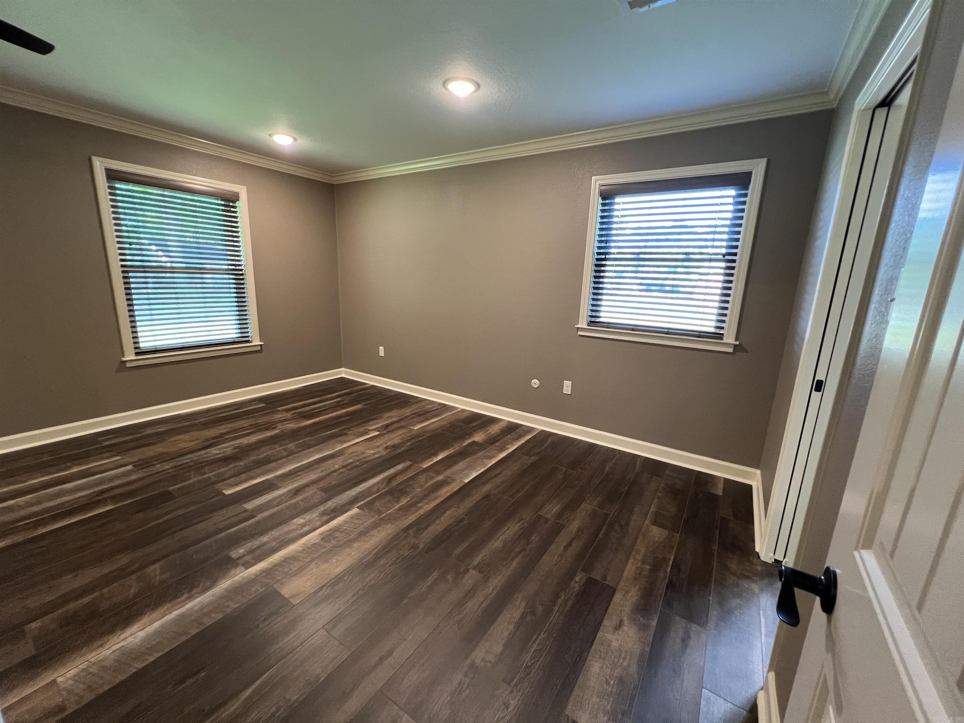 WEST GATE - Residential