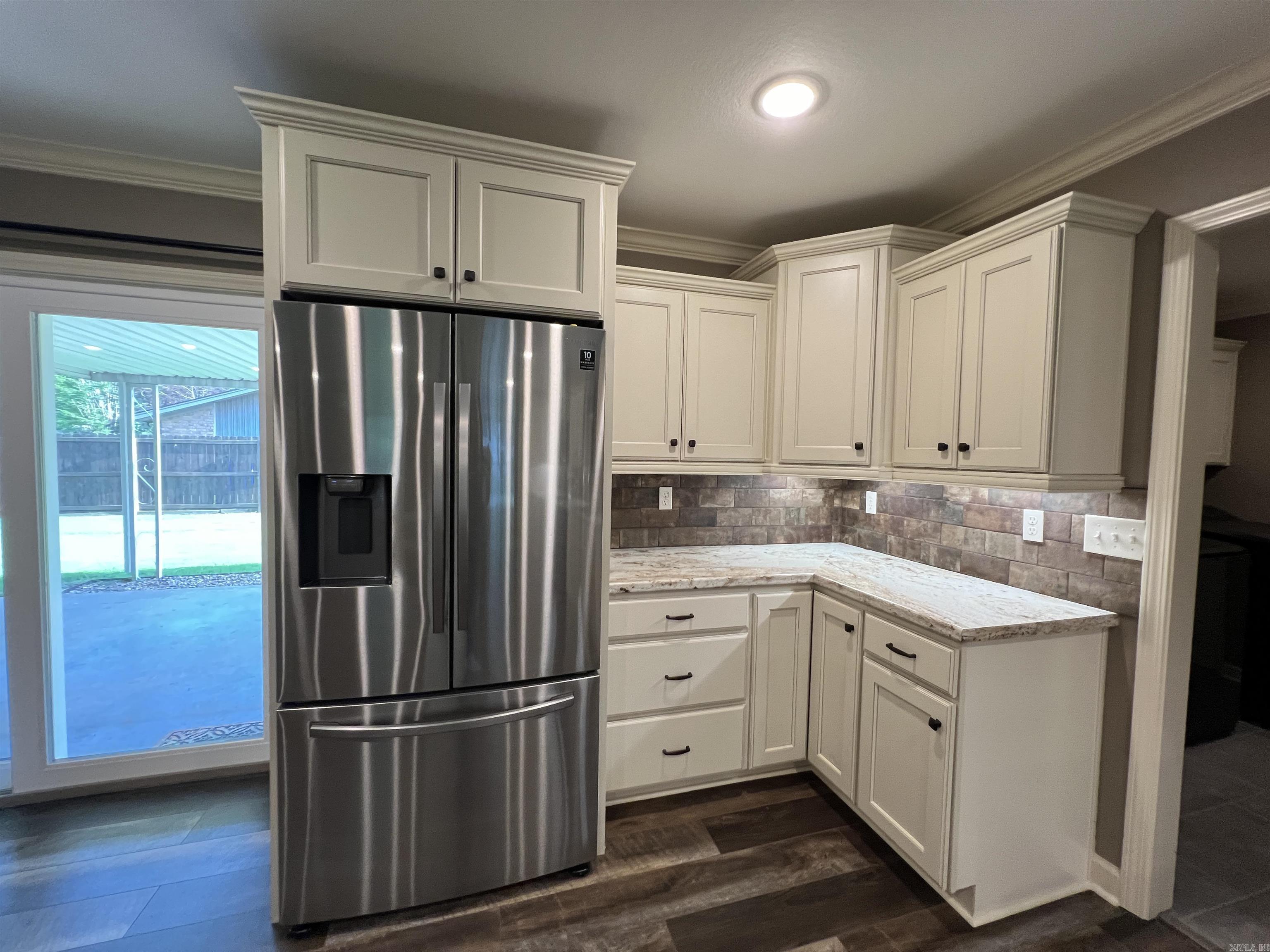 WEST GATE - Residential