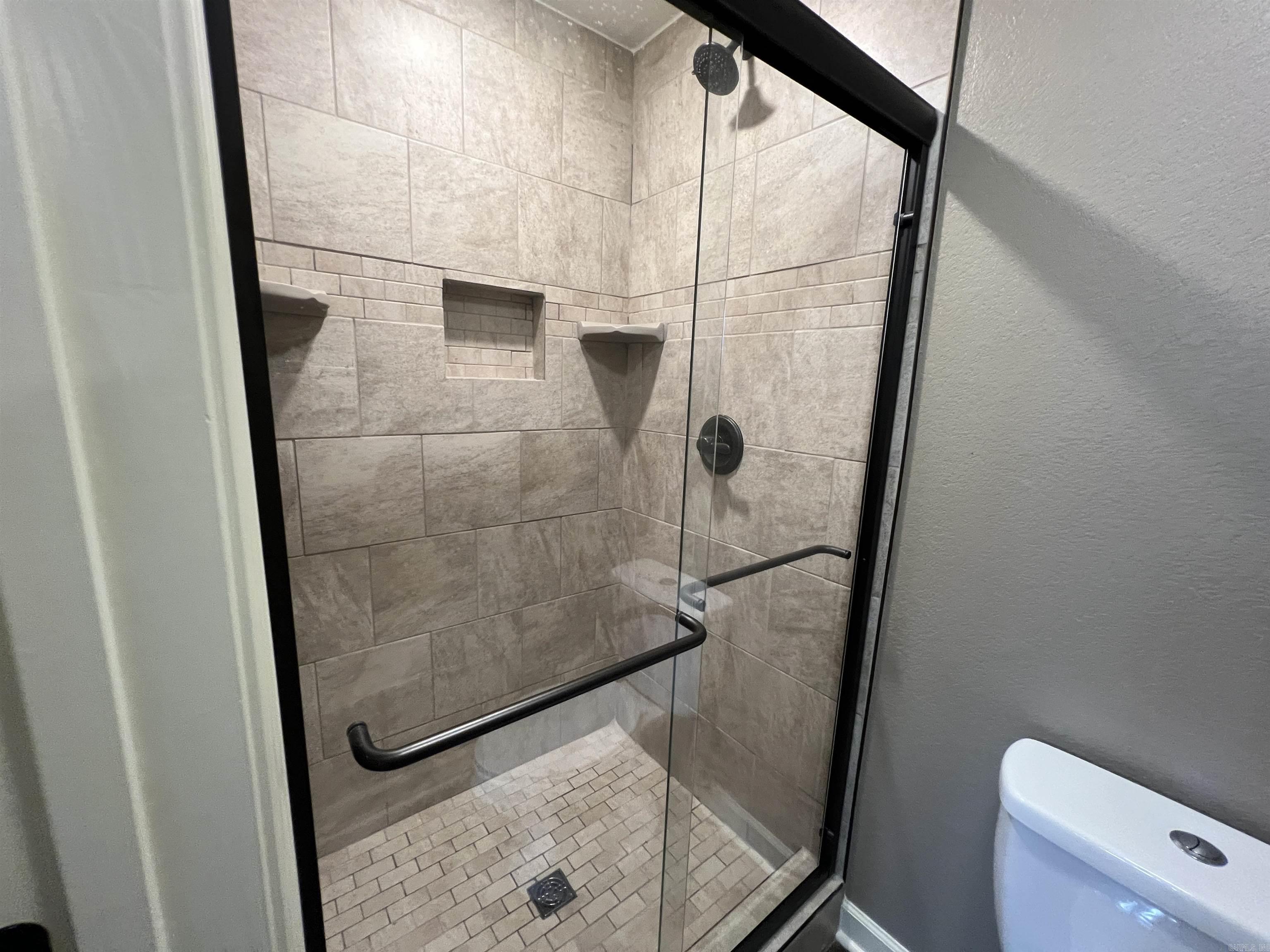 WEST GATE - Residential