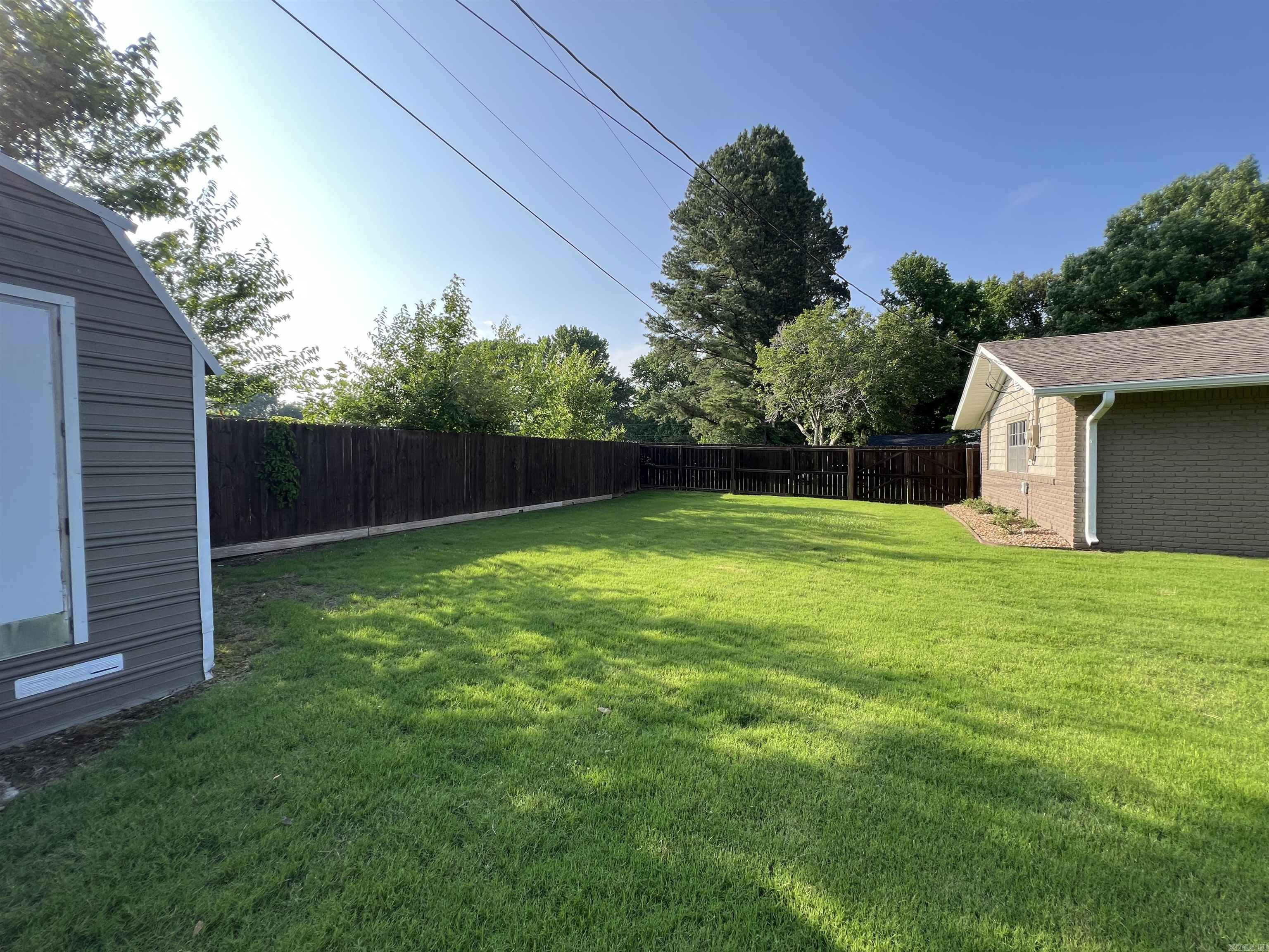 WEST GATE - Residential