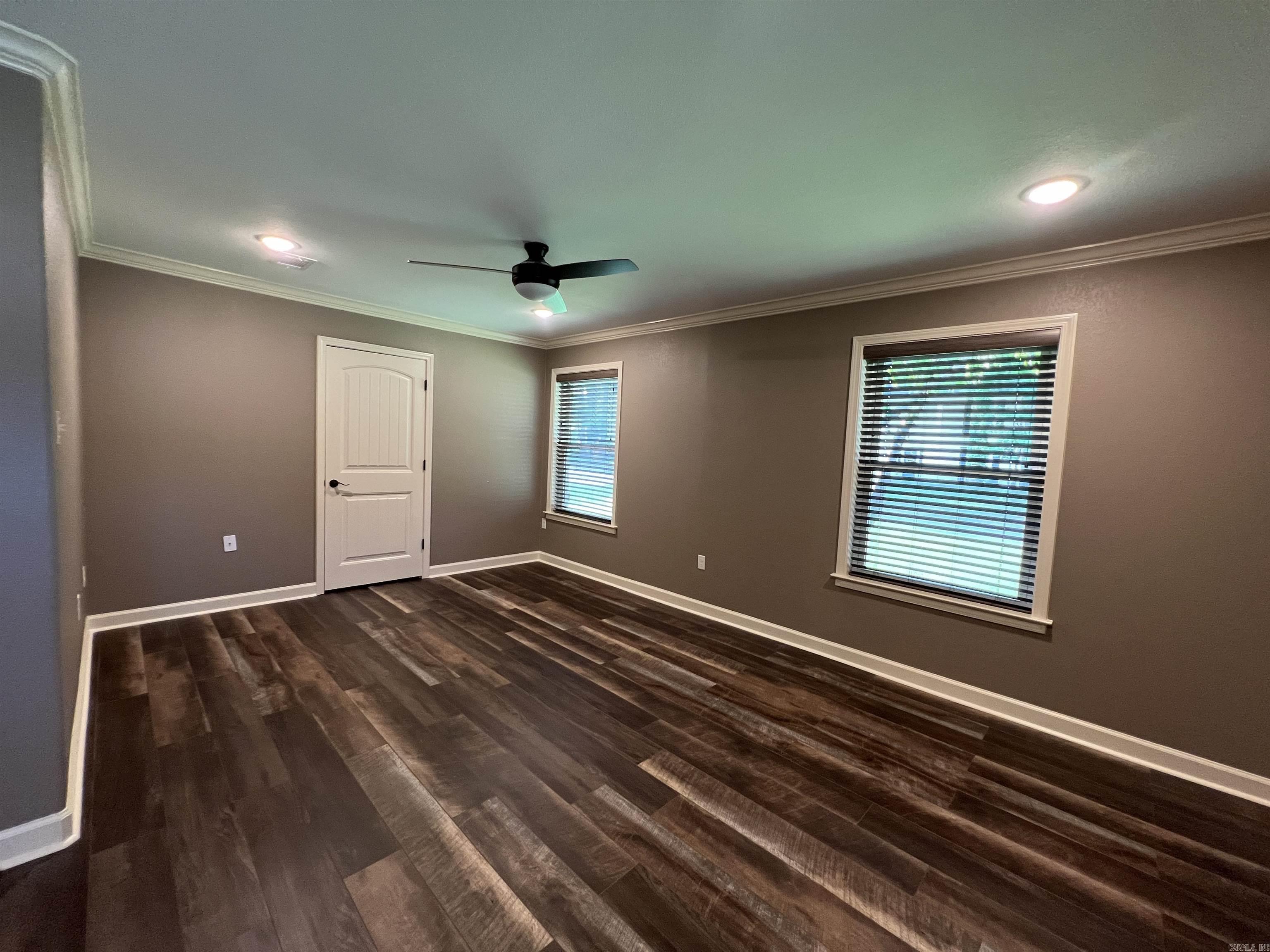 WEST GATE - Residential