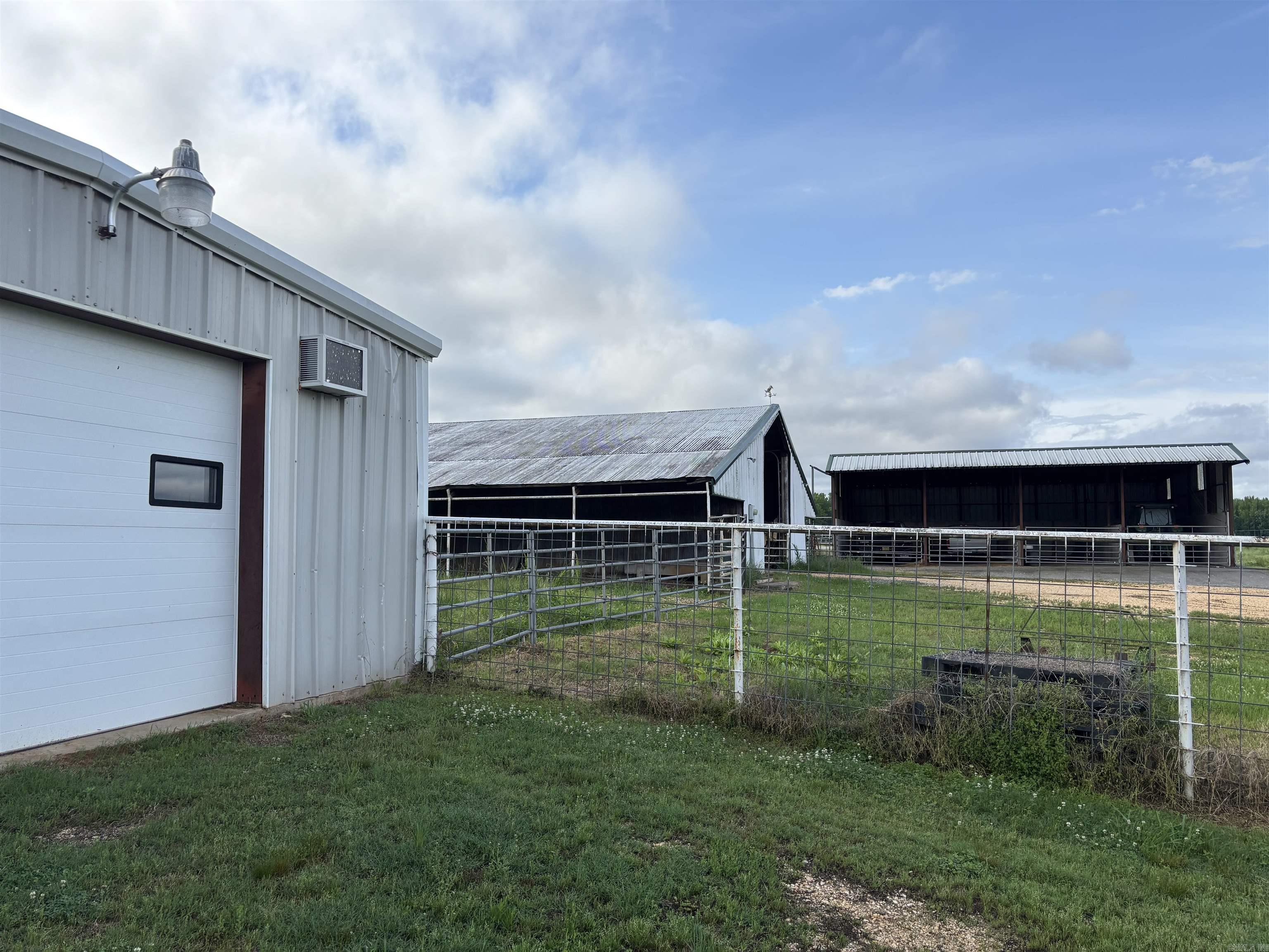 Metes & Bounds - Farm