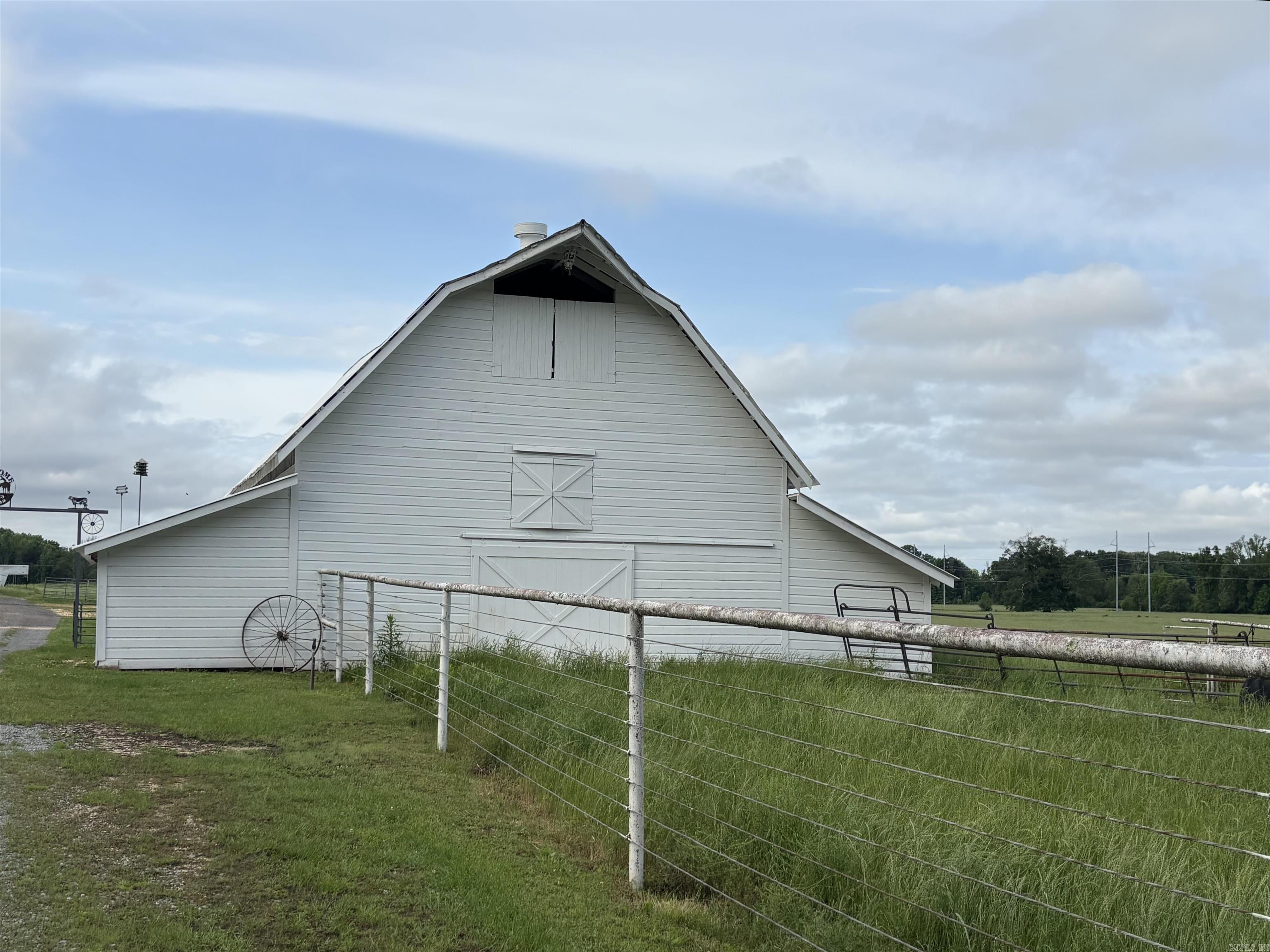 Metes & Bounds - Farm