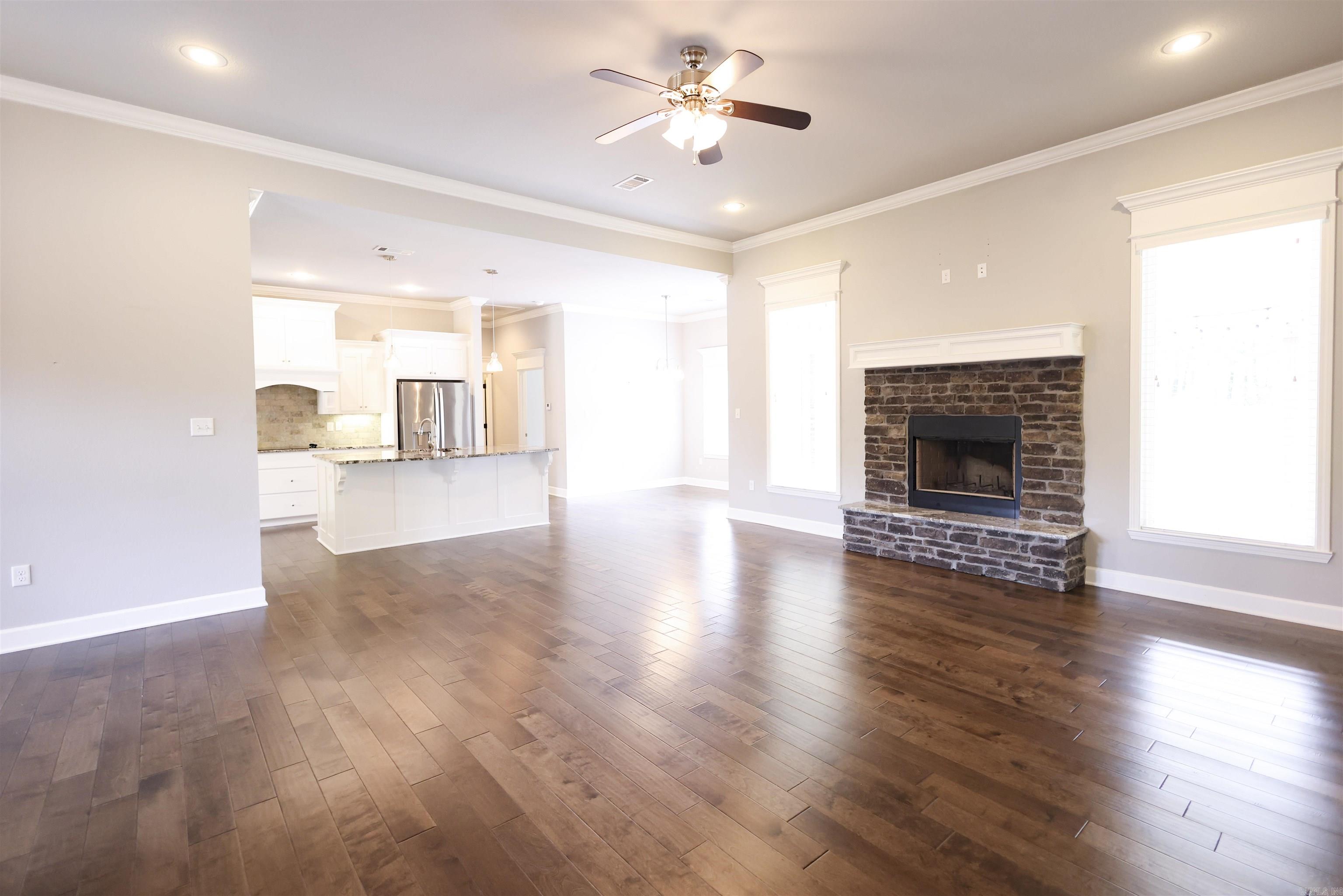 SPRINGDALE ESTATES - Residential