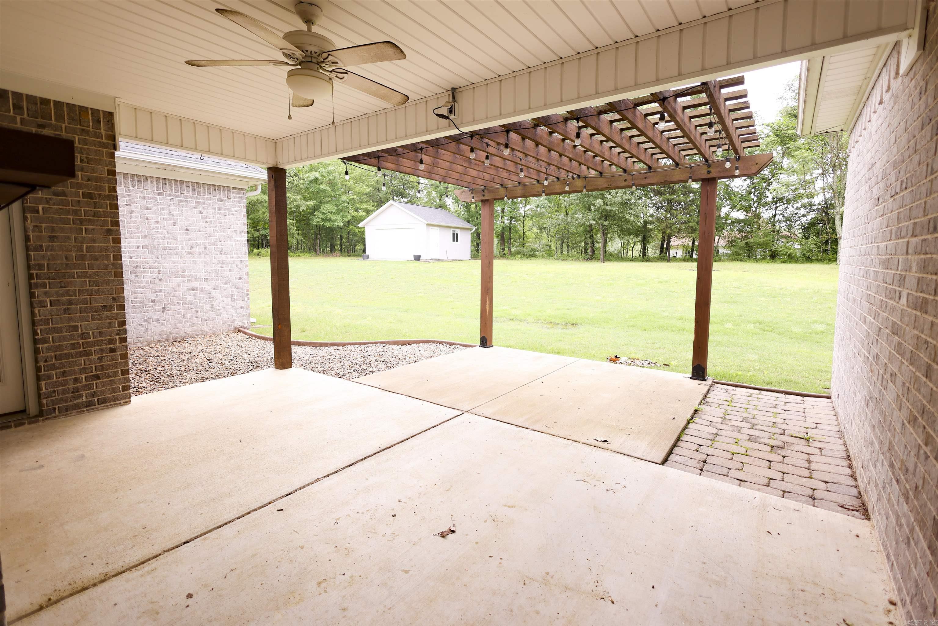 SPRINGDALE ESTATES - Residential