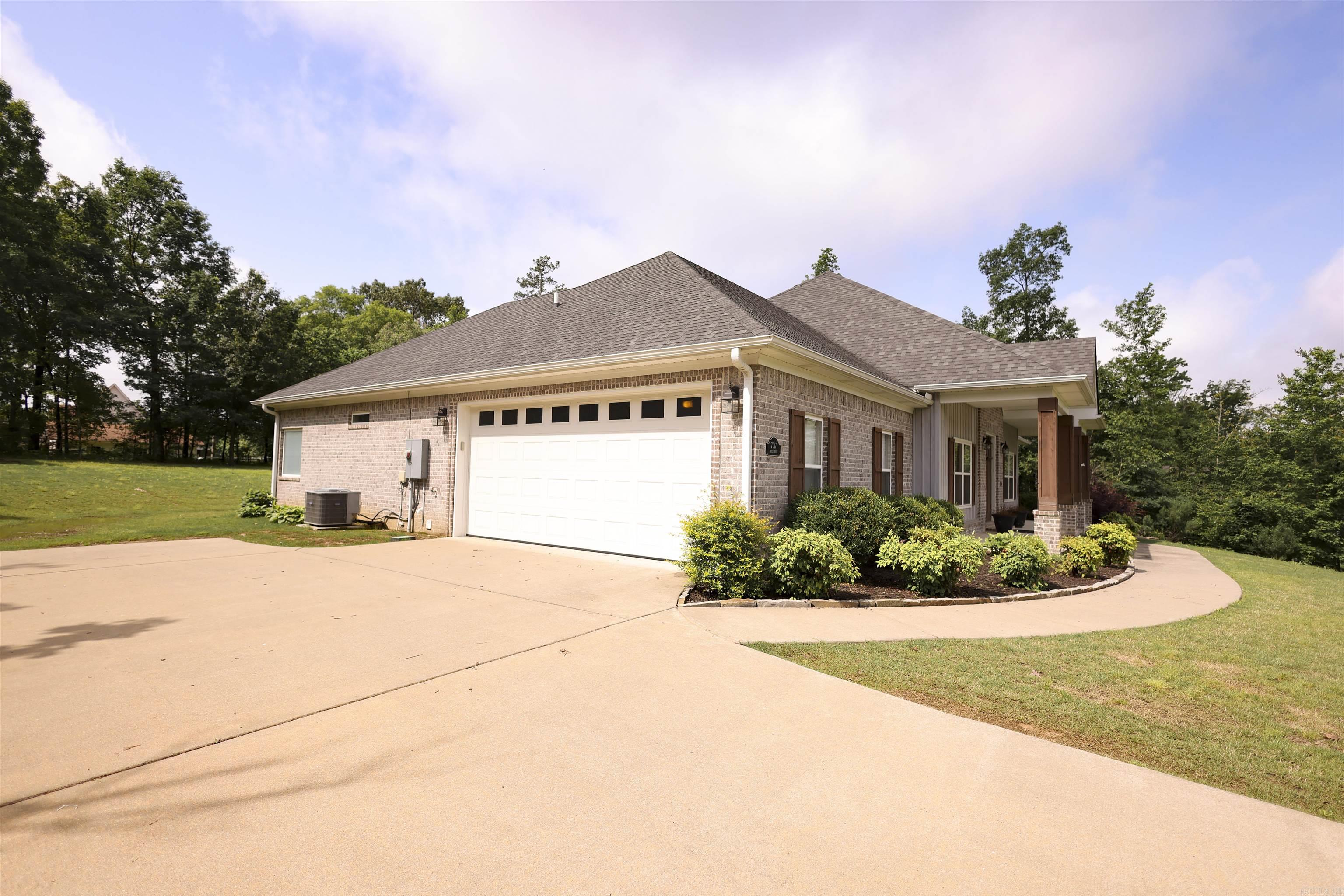 SPRINGDALE ESTATES - Residential