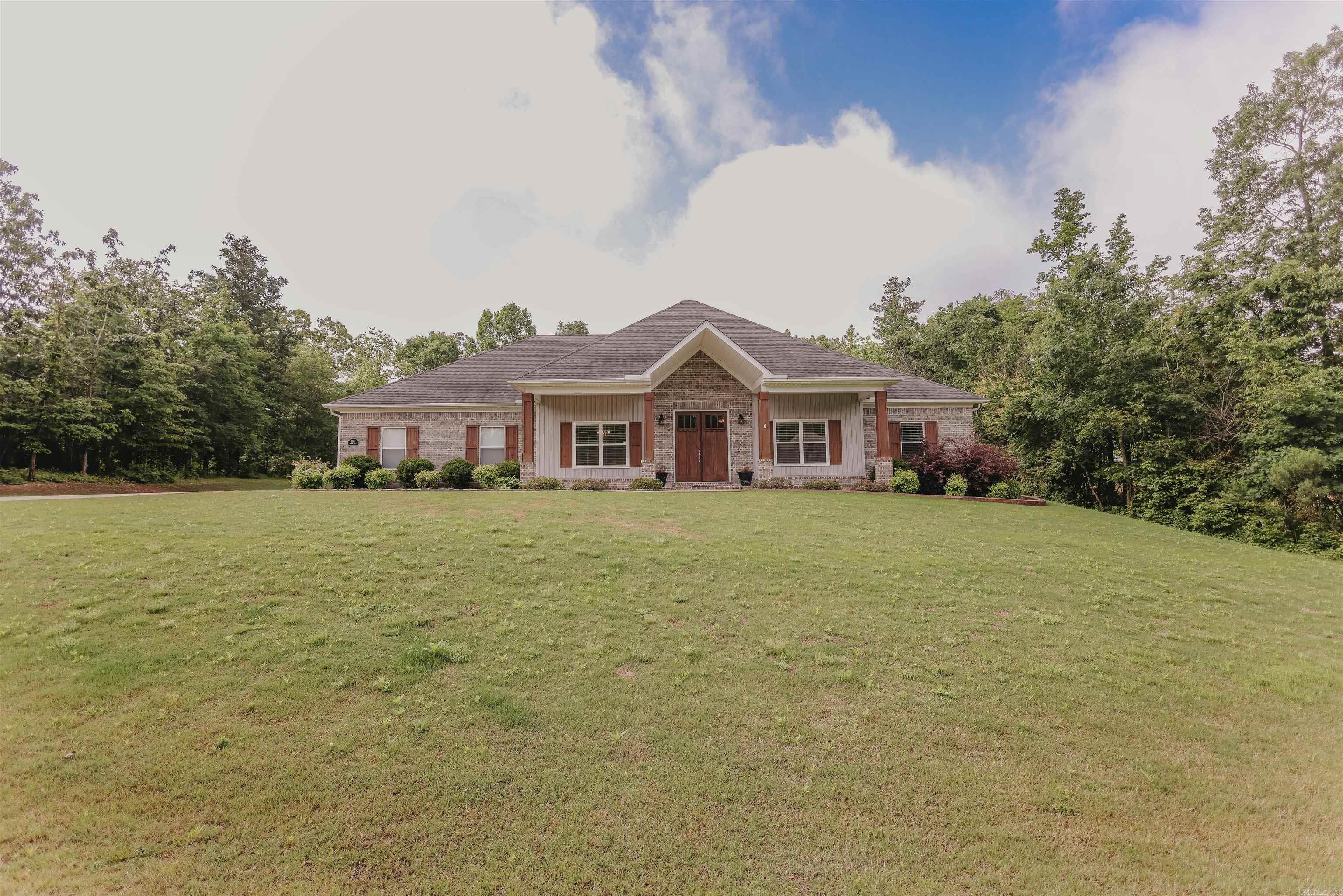 SPRINGDALE ESTATES - Residential