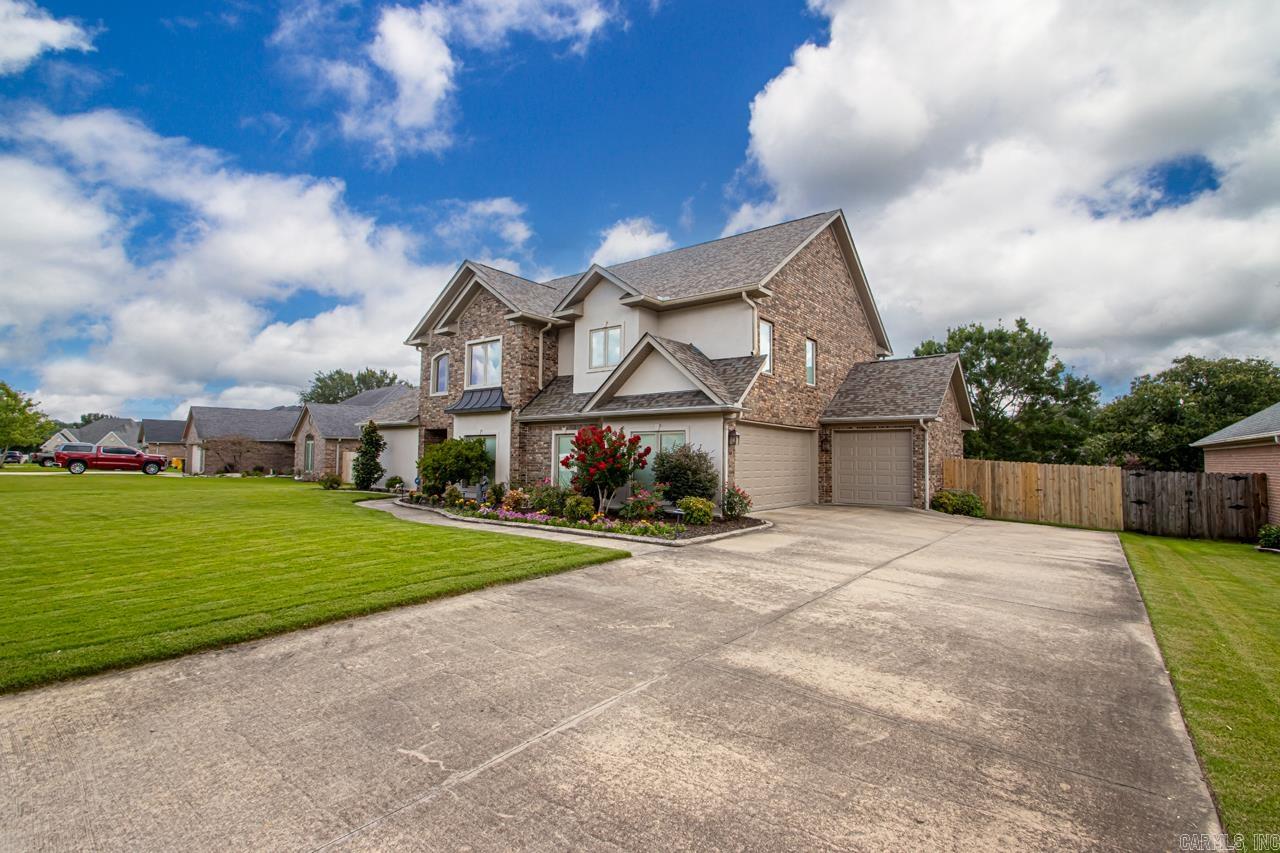 WALNUT POINTE NORTHLAKE SUBDIVIS - Residential