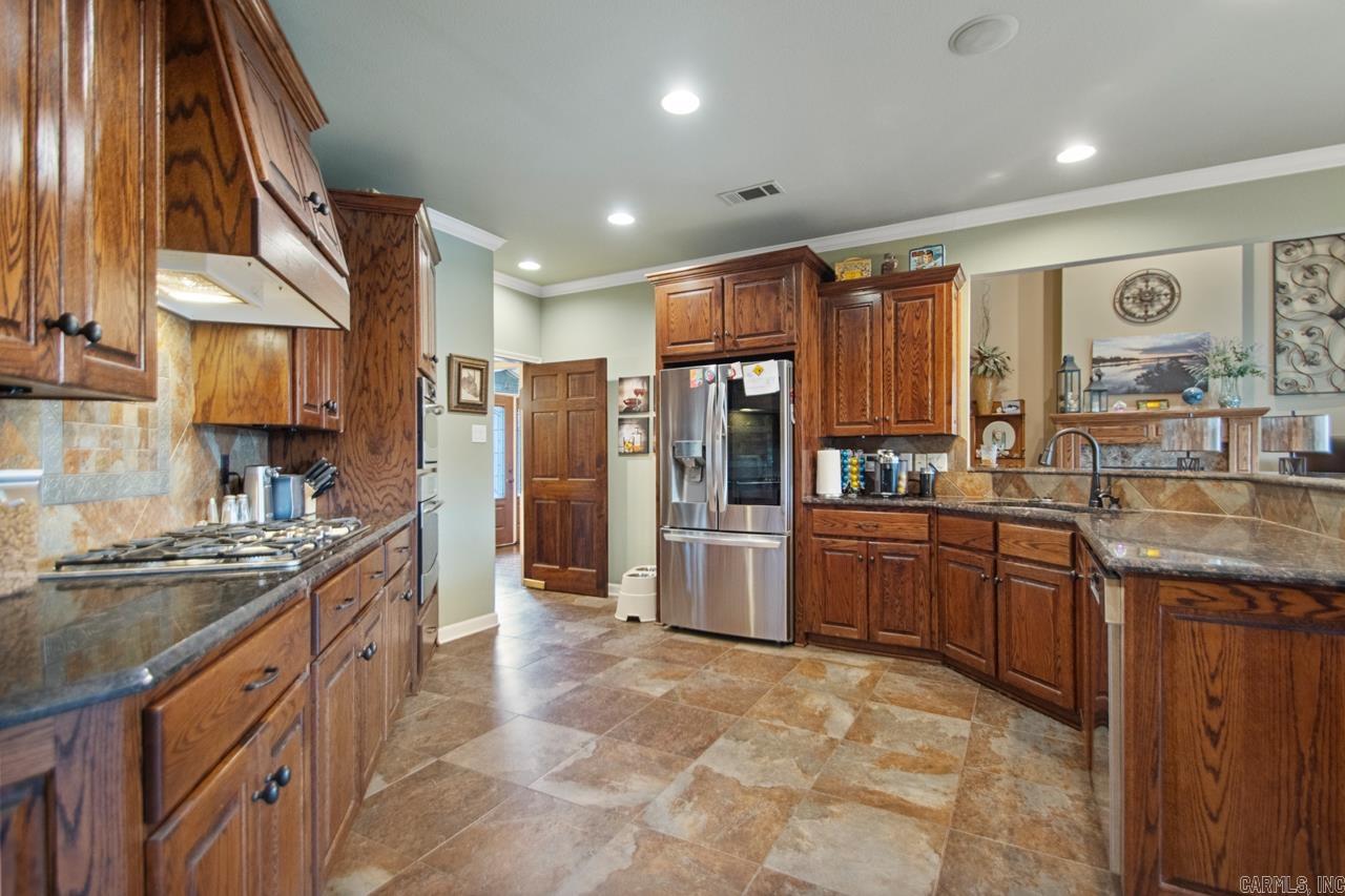 WALNUT POINTE NORTHLAKE SUBDIVIS - Residential