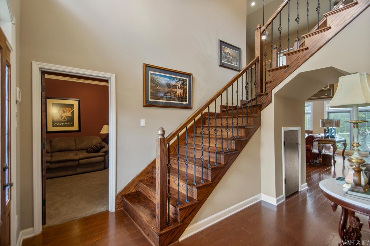 WALNUT POINTE NORTHLAKE SUBDIVIS - Residential