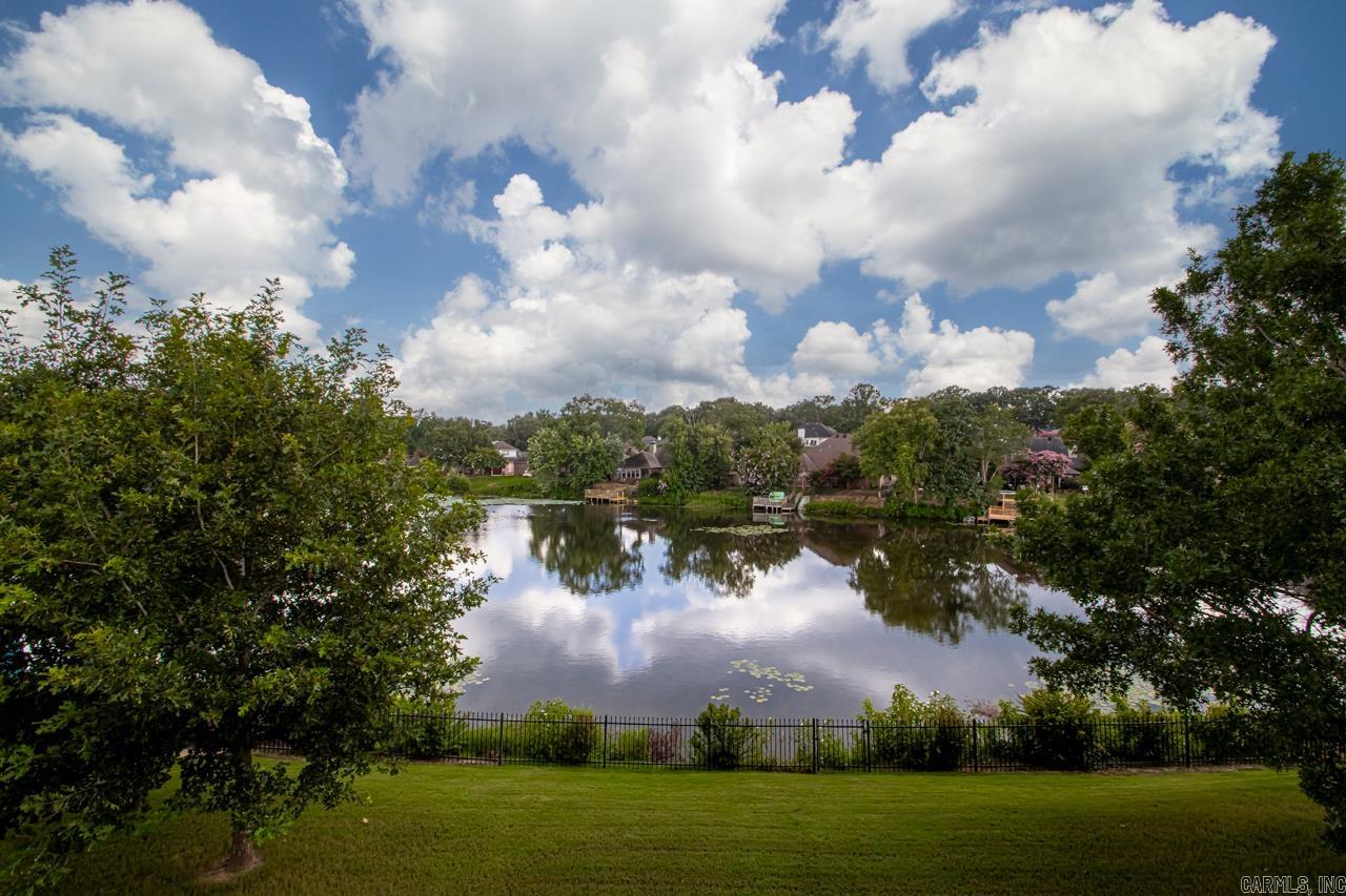 WALNUT POINTE NORTHLAKE SUBDIVIS - Residential