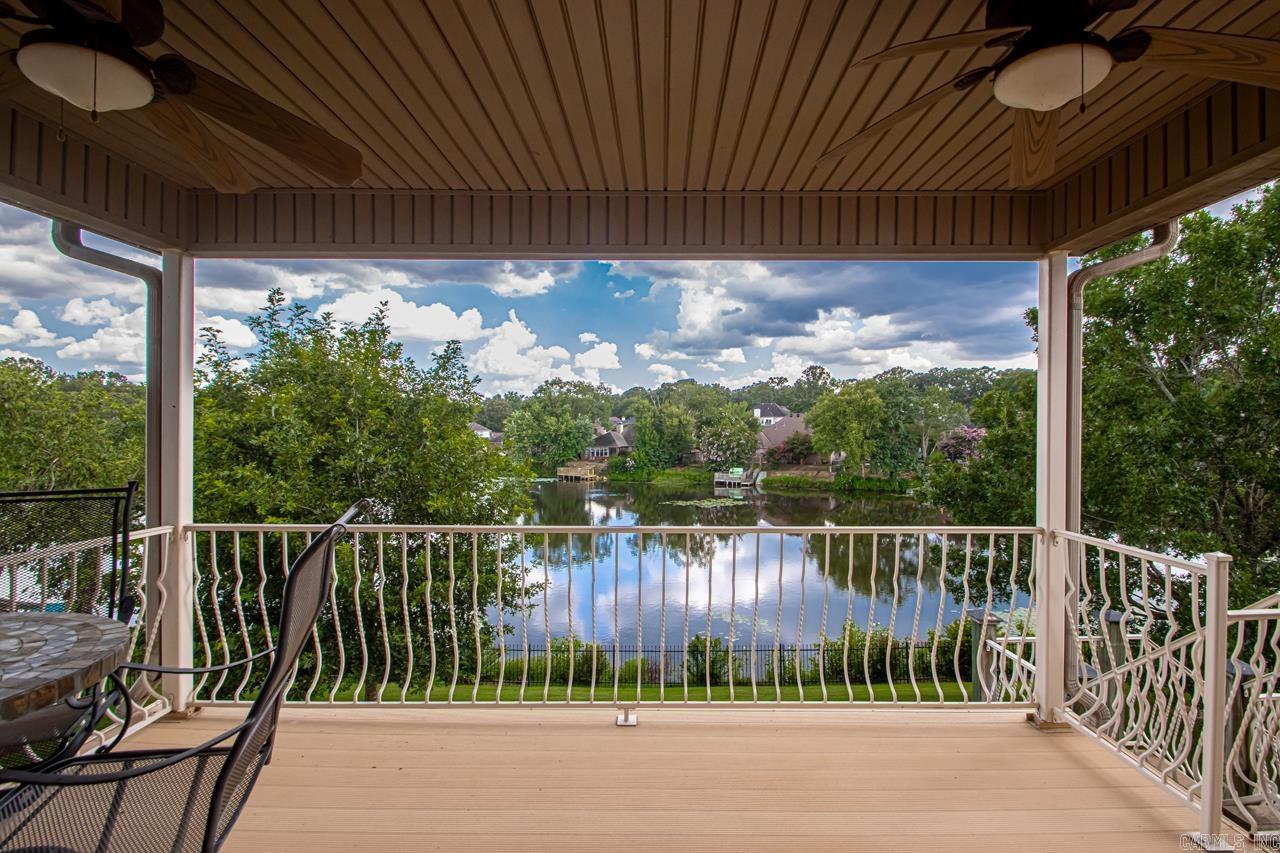 WALNUT POINTE NORTHLAKE SUBDIVIS - Residential