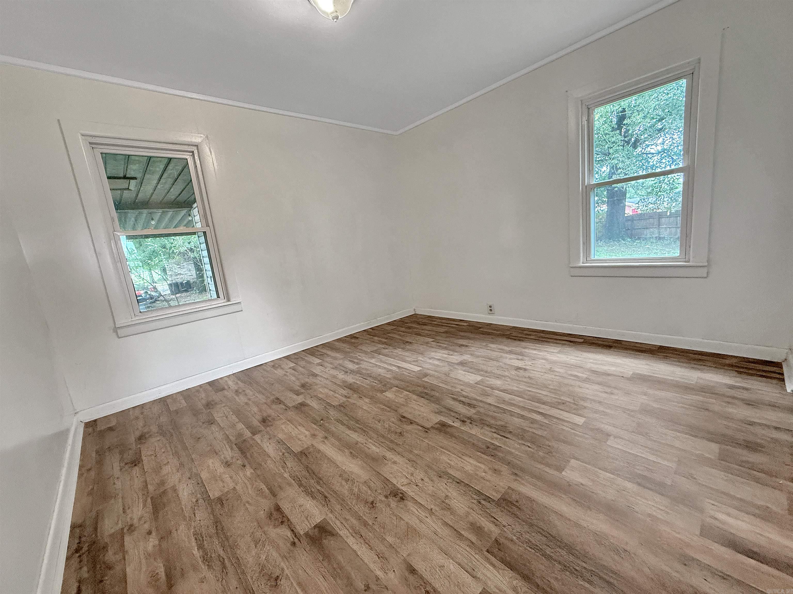 CAULKSVILLE - Residential