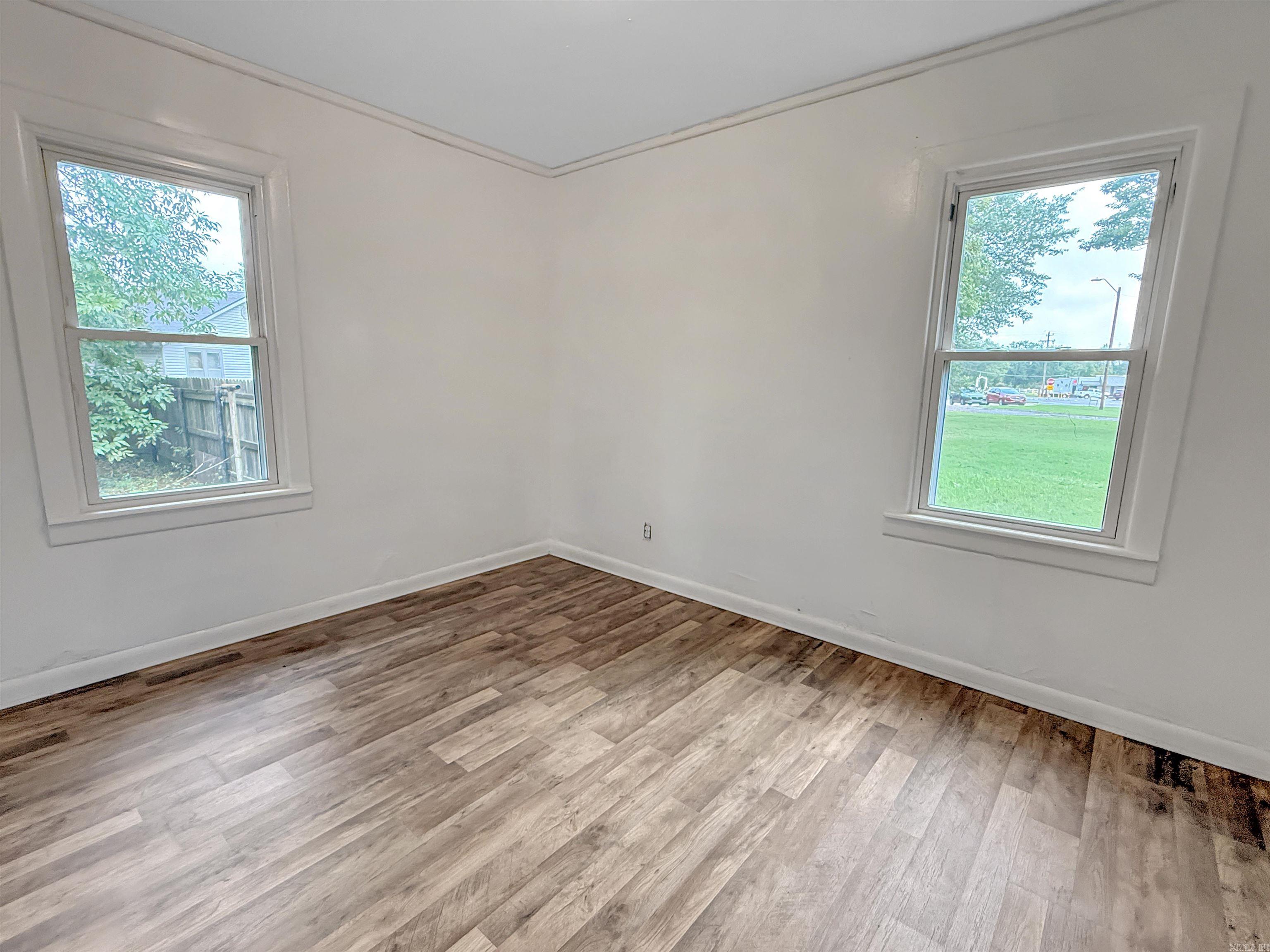 CAULKSVILLE - Residential