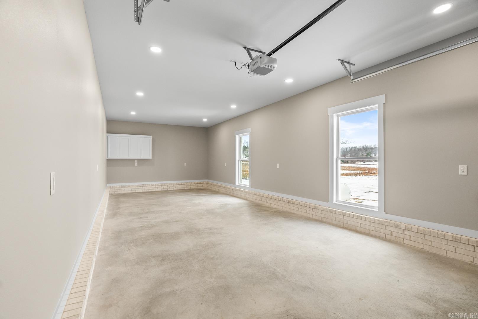 REPUBLICAN VALLEY ESTATES - Residential