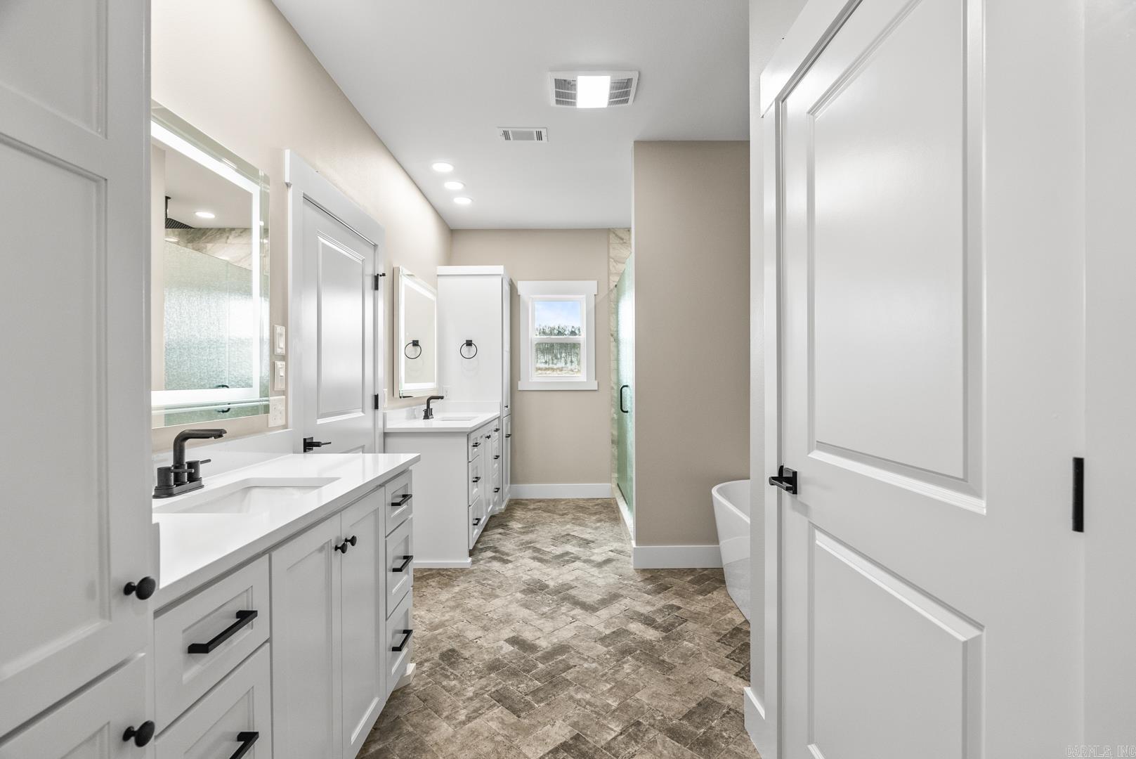 REPUBLICAN VALLEY ESTATES - Residential