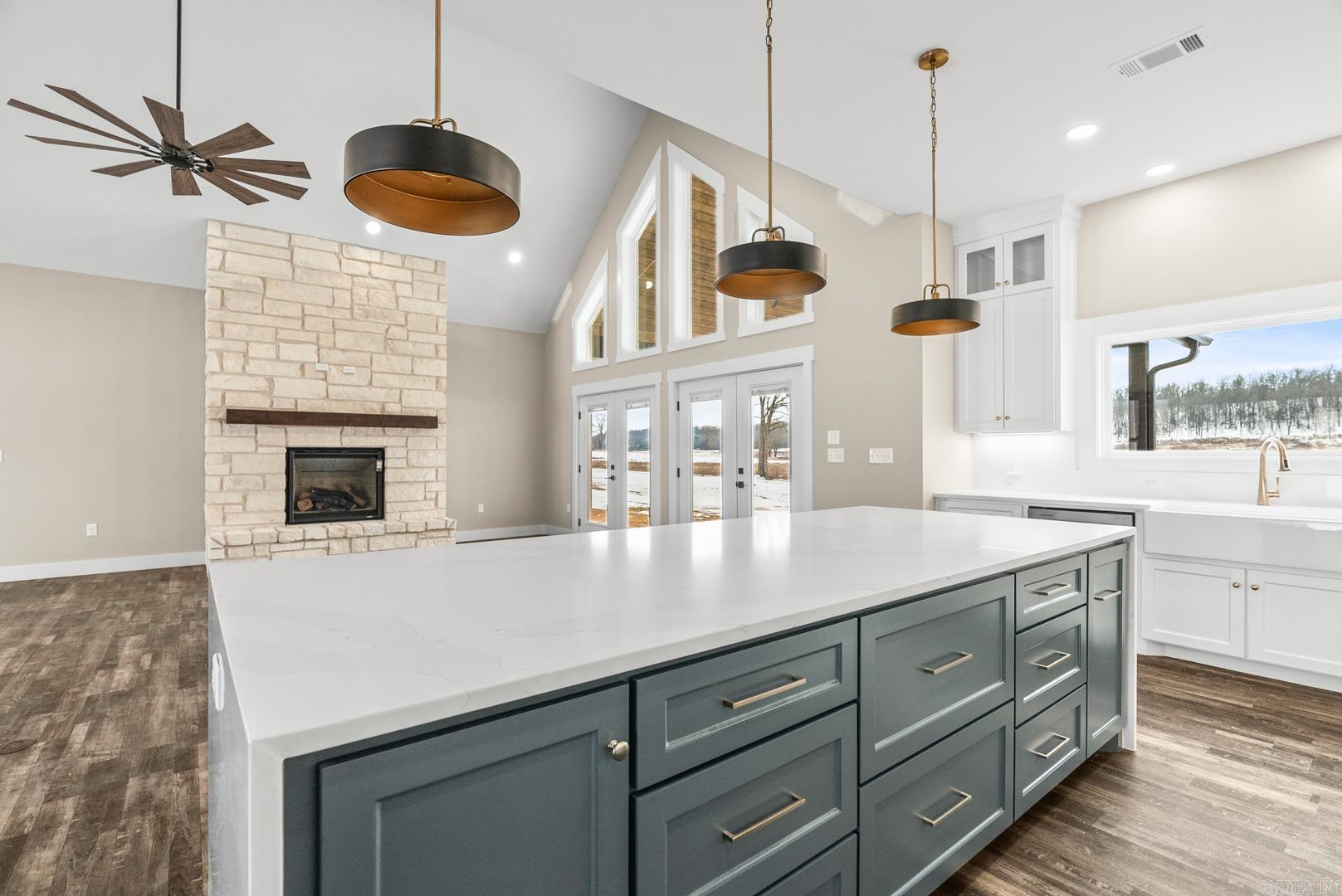 REPUBLICAN VALLEY ESTATES - Residential