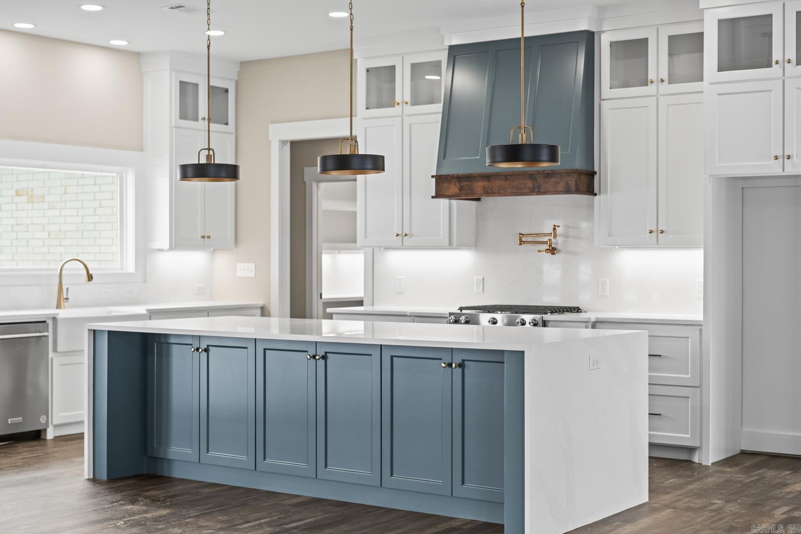 REPUBLICAN VALLEY ESTATES - Residential