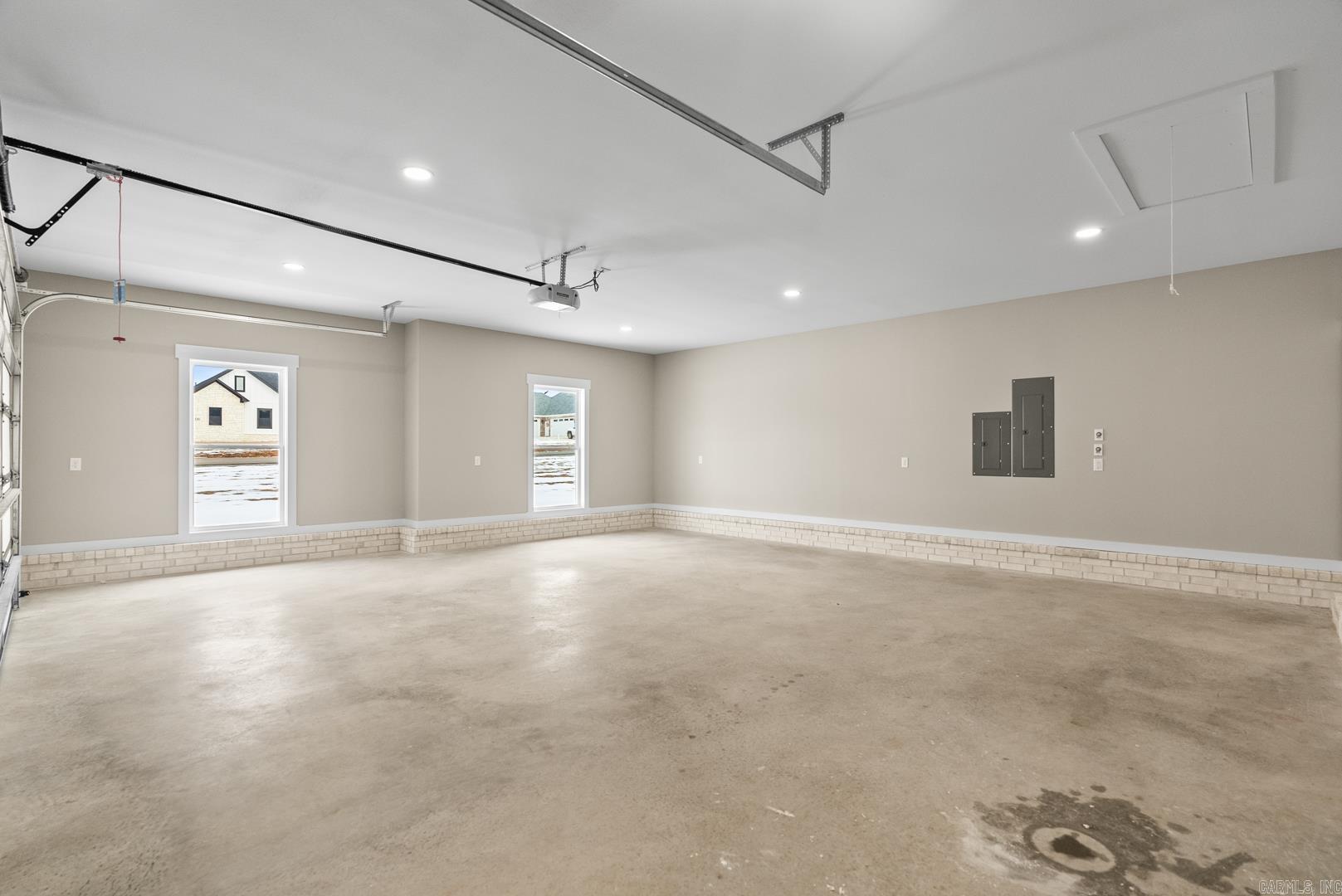 REPUBLICAN VALLEY ESTATES - Residential