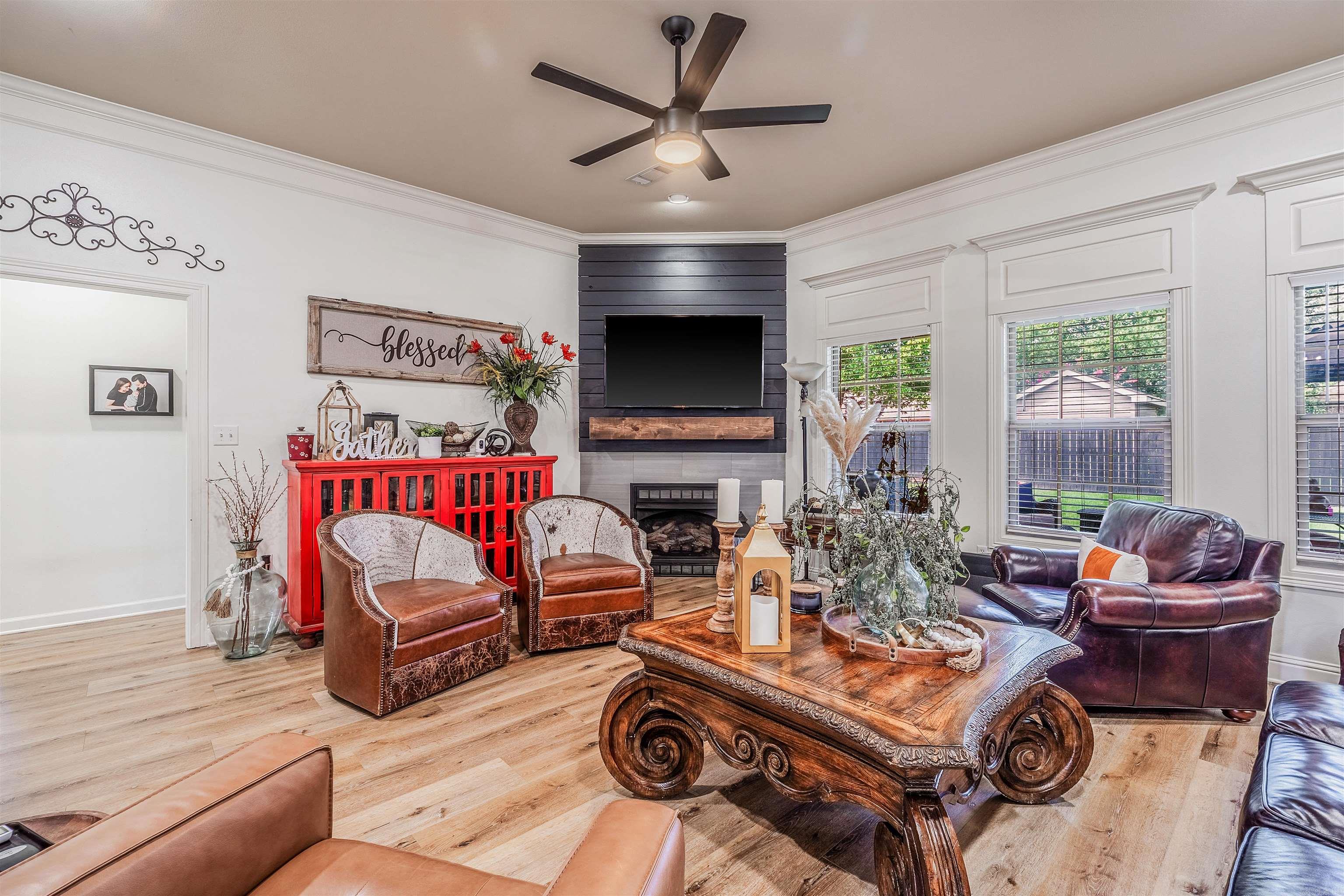 COLONY WEST S/D - Residential