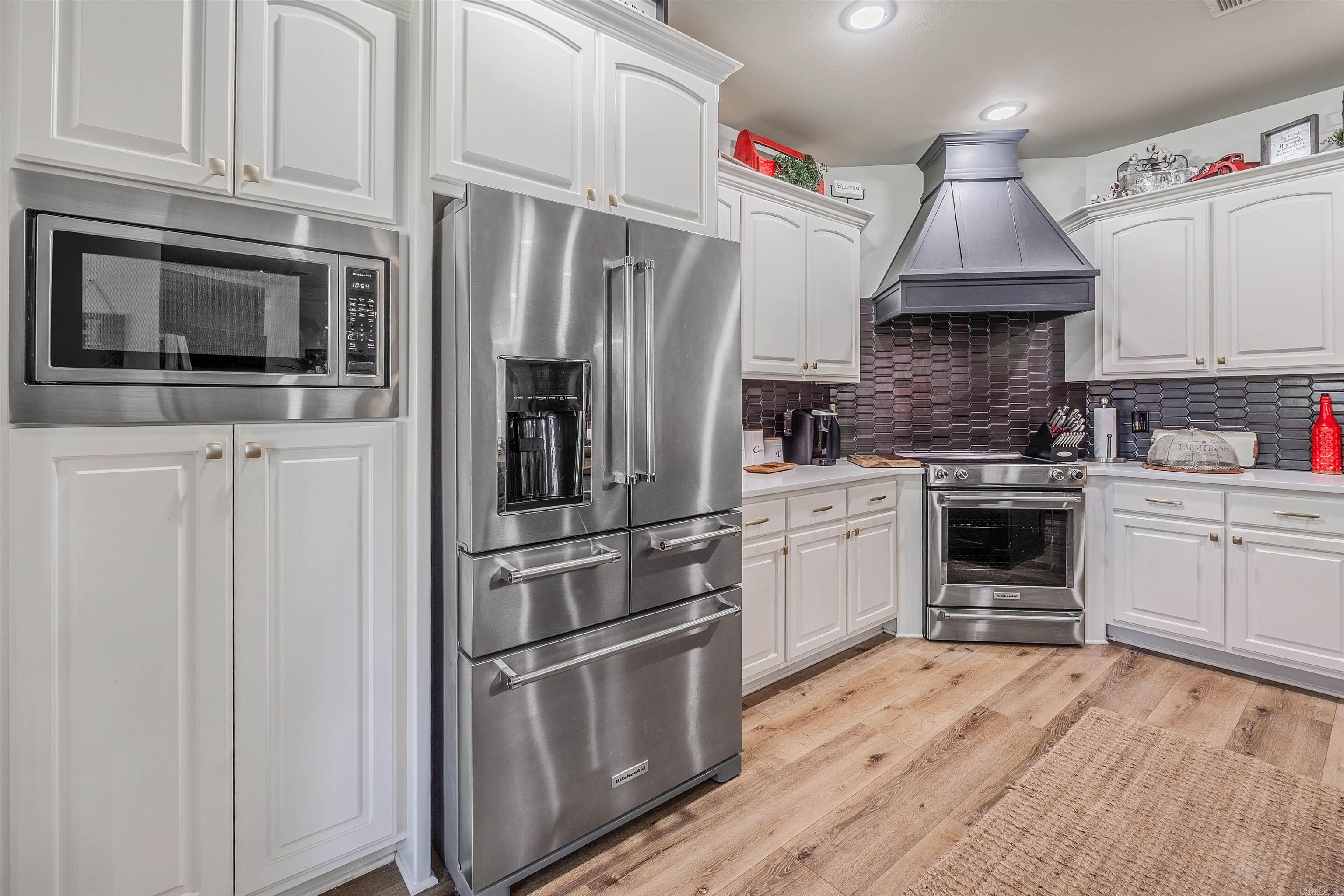 COLONY WEST S/D - Residential