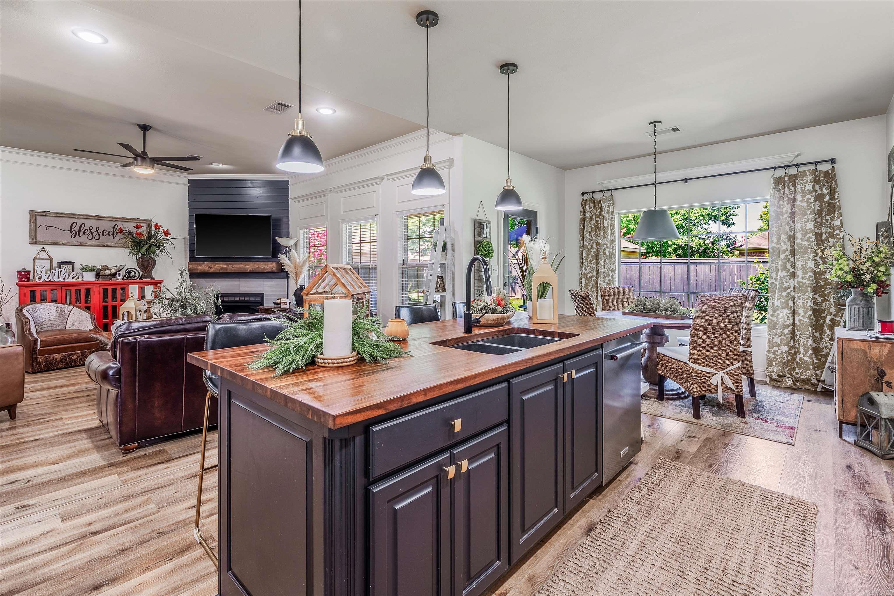 COLONY WEST S/D - Residential